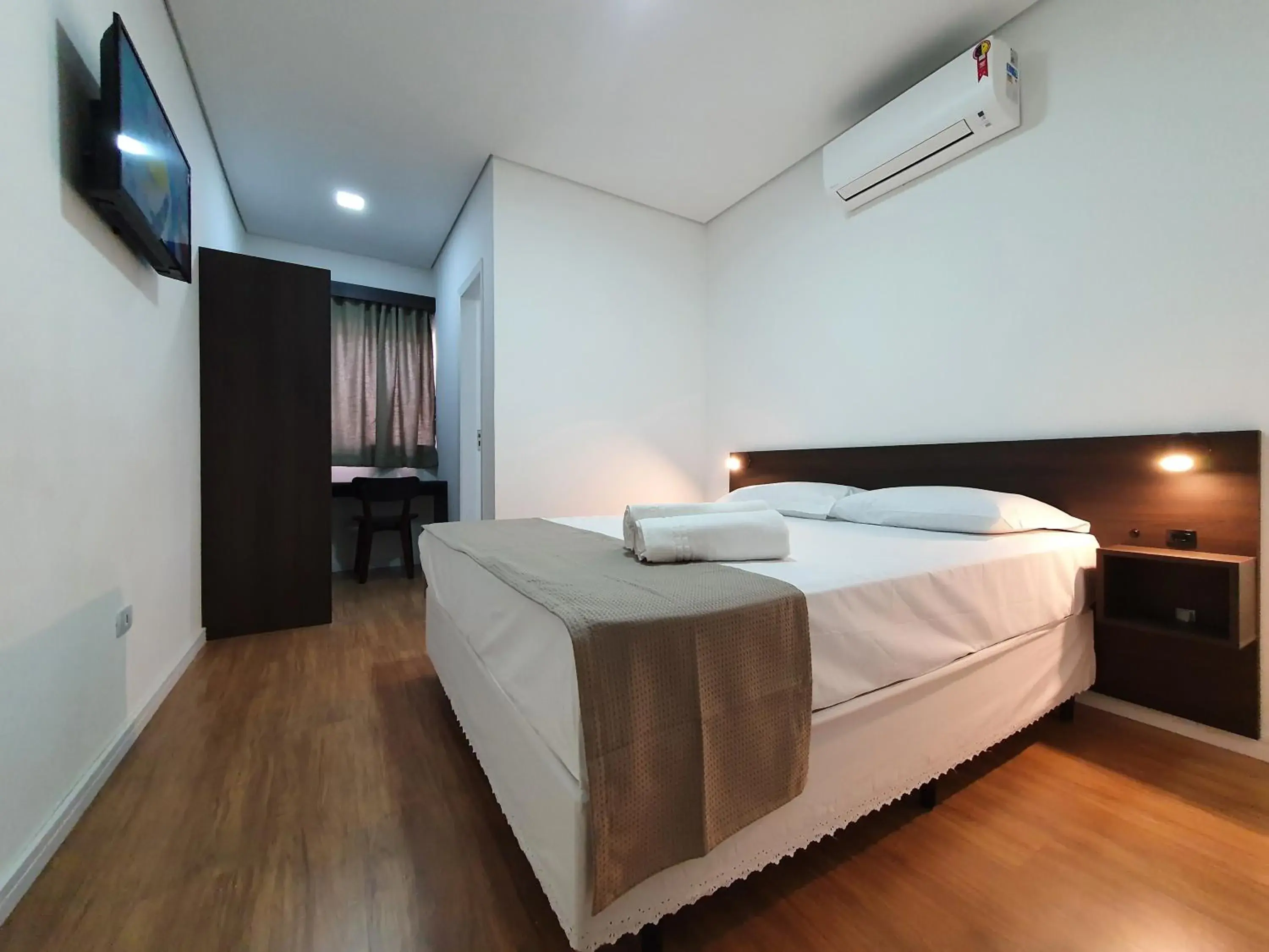 Standard Suite - single occupancy in Hotel Carmelo Standard Suite - single occupancy in Hotel Carmelo