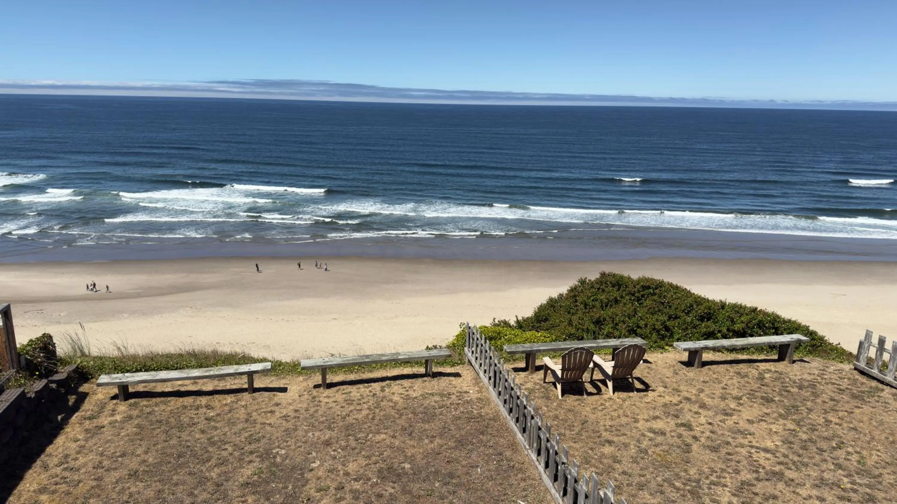 Beach in Seahorse Oceanfront Lodge