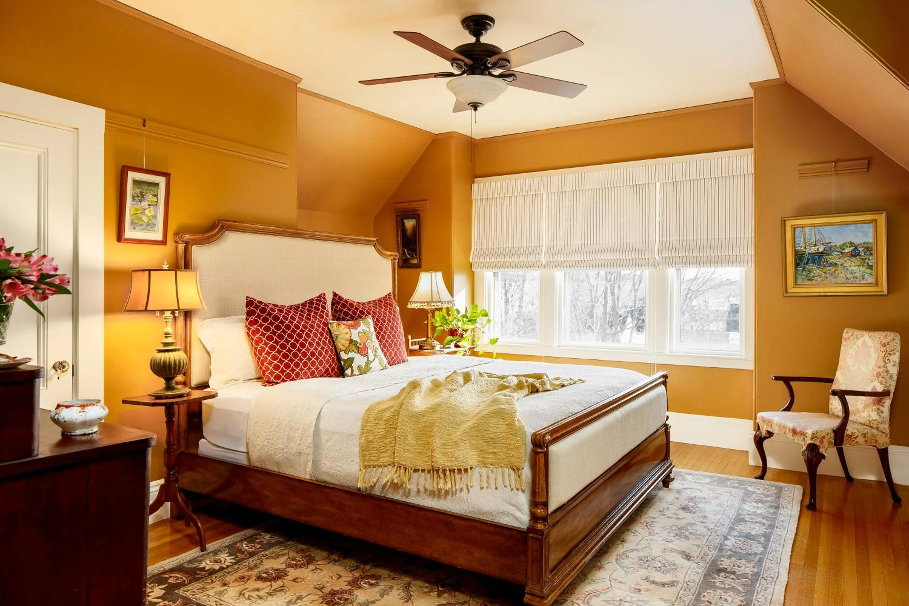 Bedroom, Bed in The Lady Mary Inn