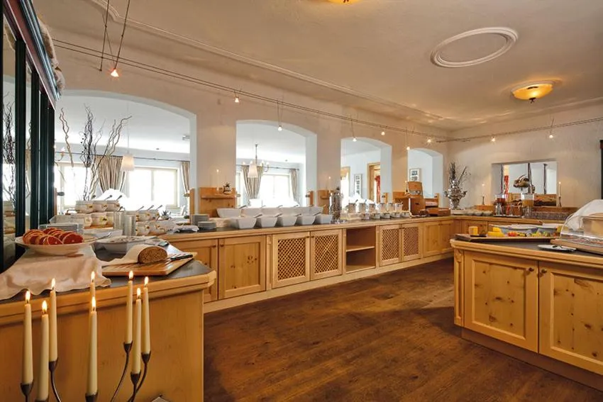 Breakfast in Sporthotel Olymp