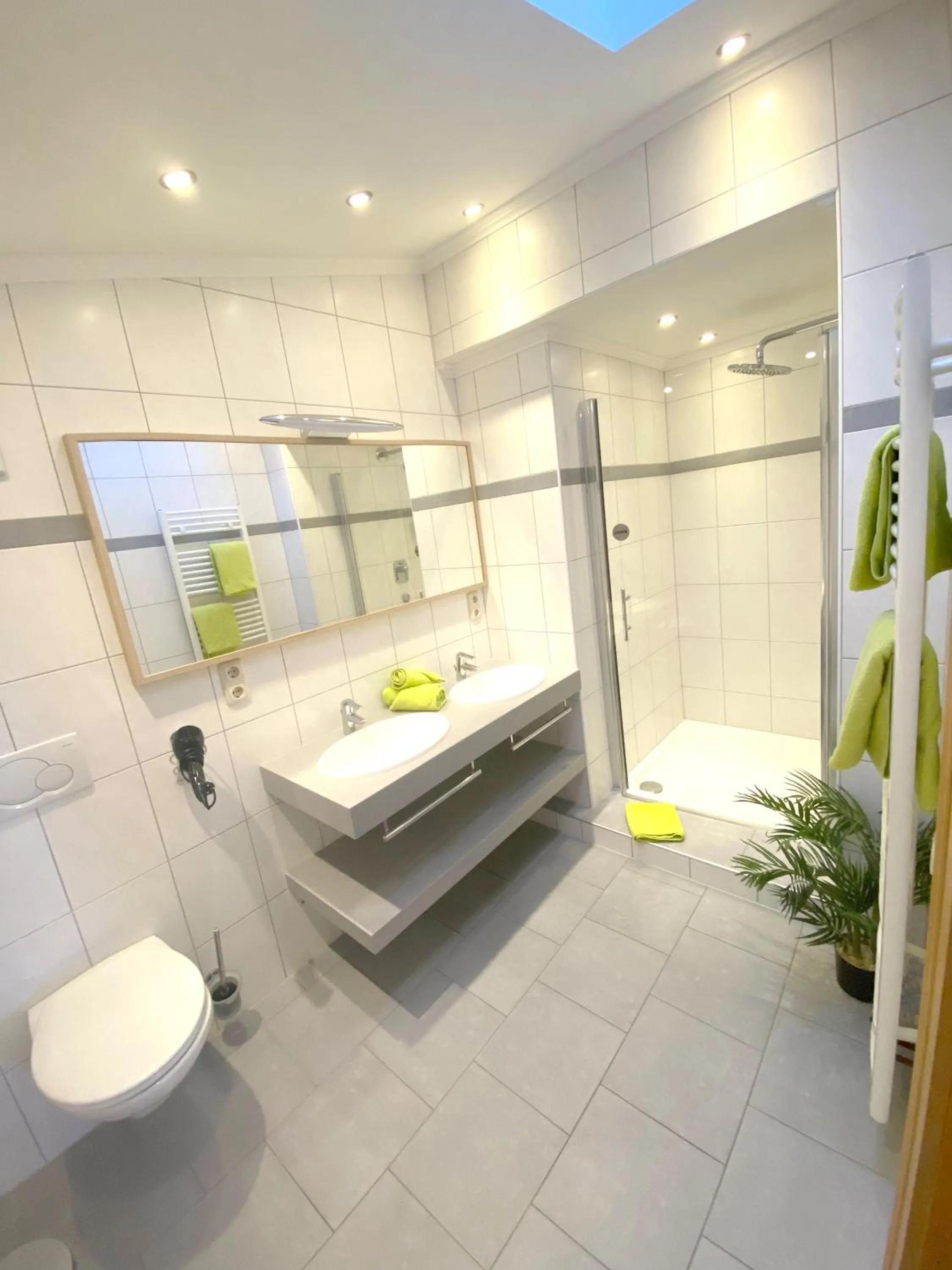 Bathroom in GRUBERS, Hotel Appartments Gastein