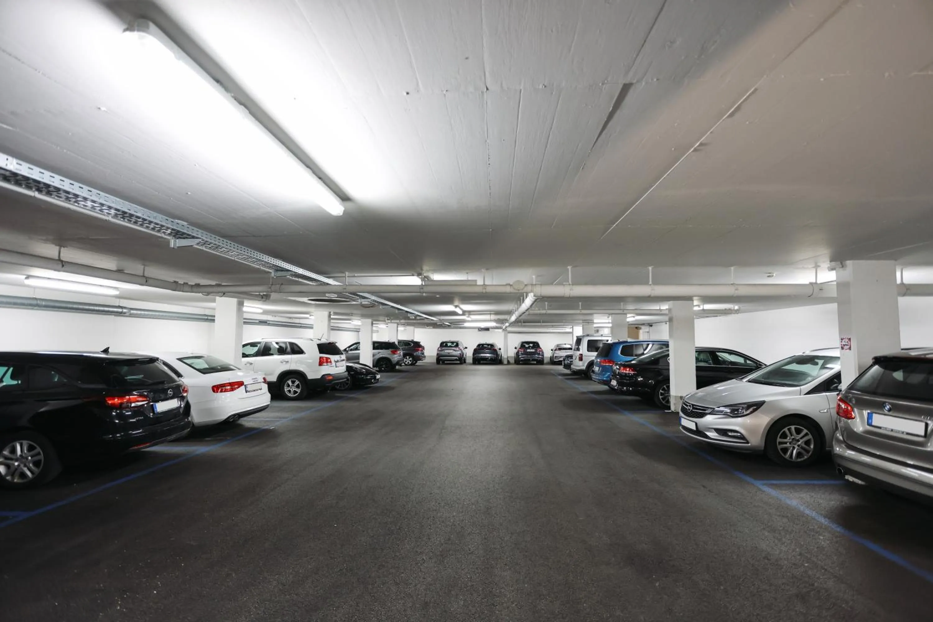 Parking in Altstadt Hotel Hofwirt Salzburg