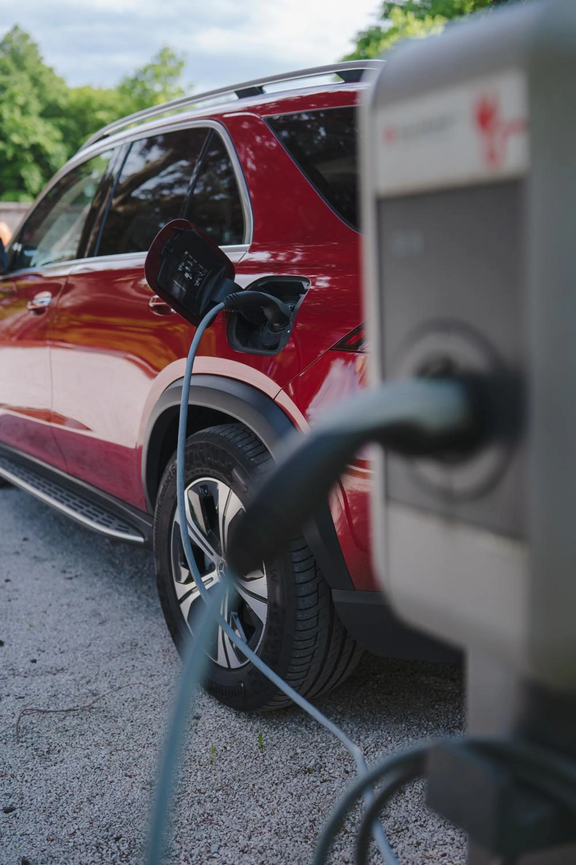 Parking in Hotel Schloss Mönchstein