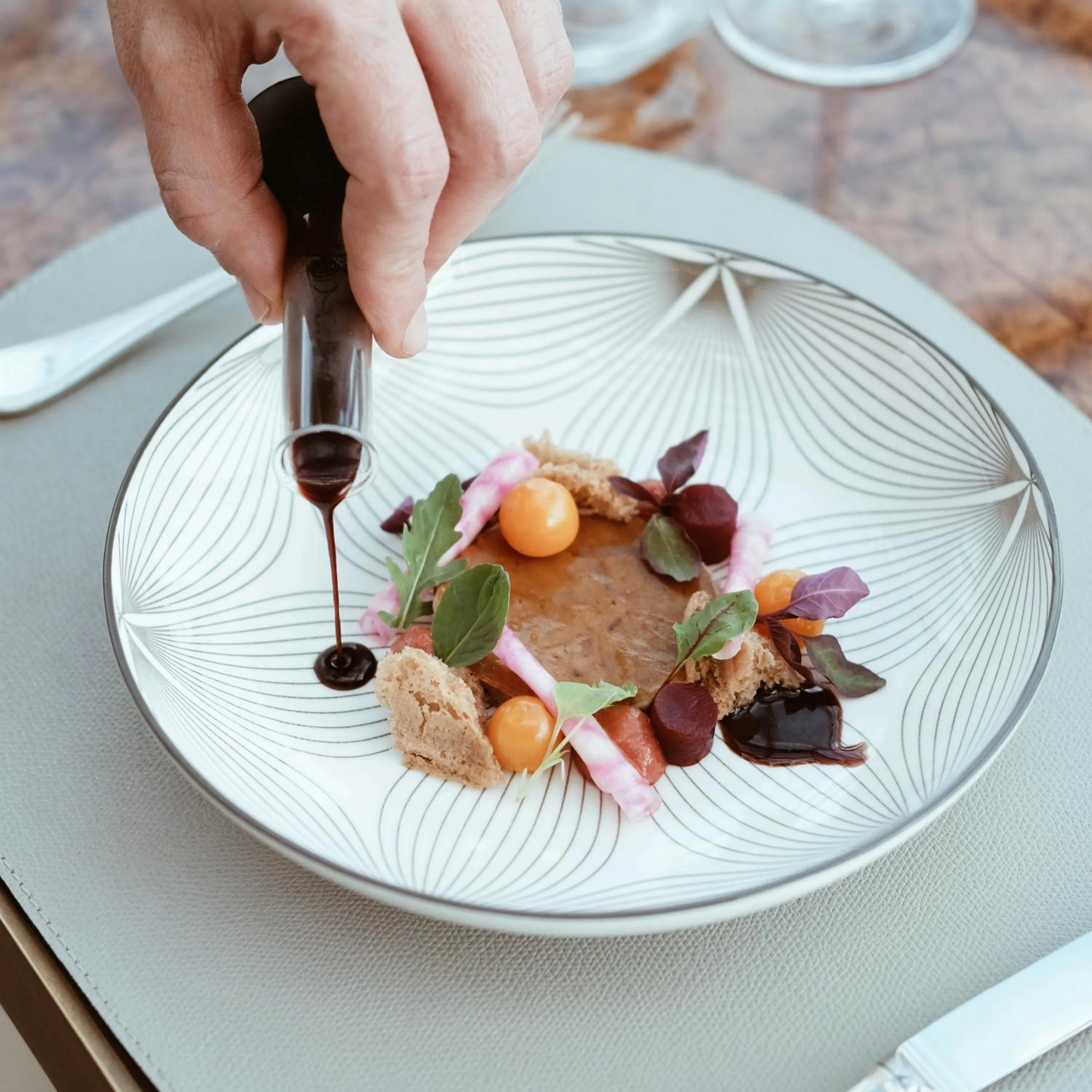 Food and drinks in Hotel Schloss Mönchstein