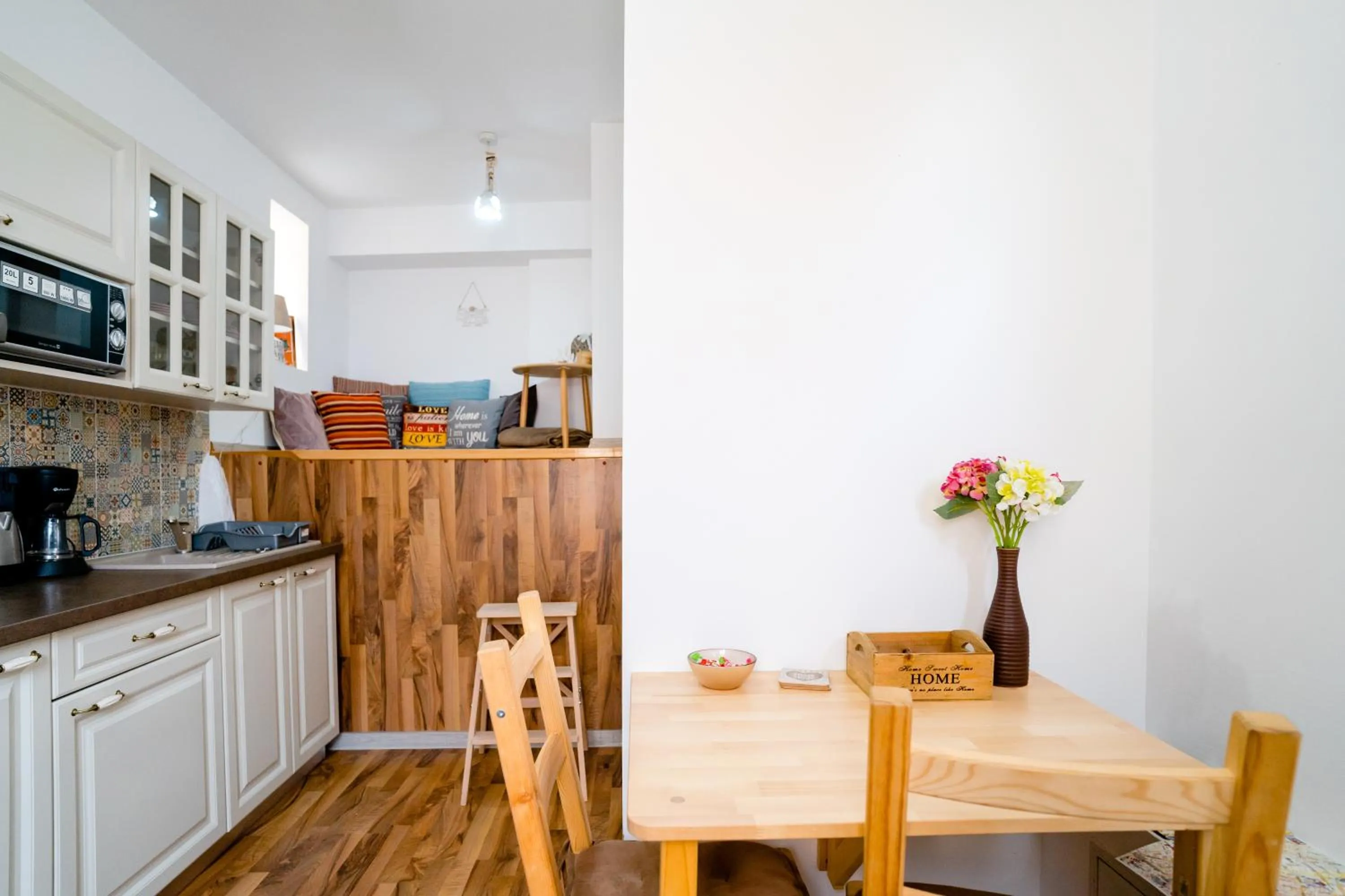 Kitchen or kitchenette in Galeria Grafit Apartments