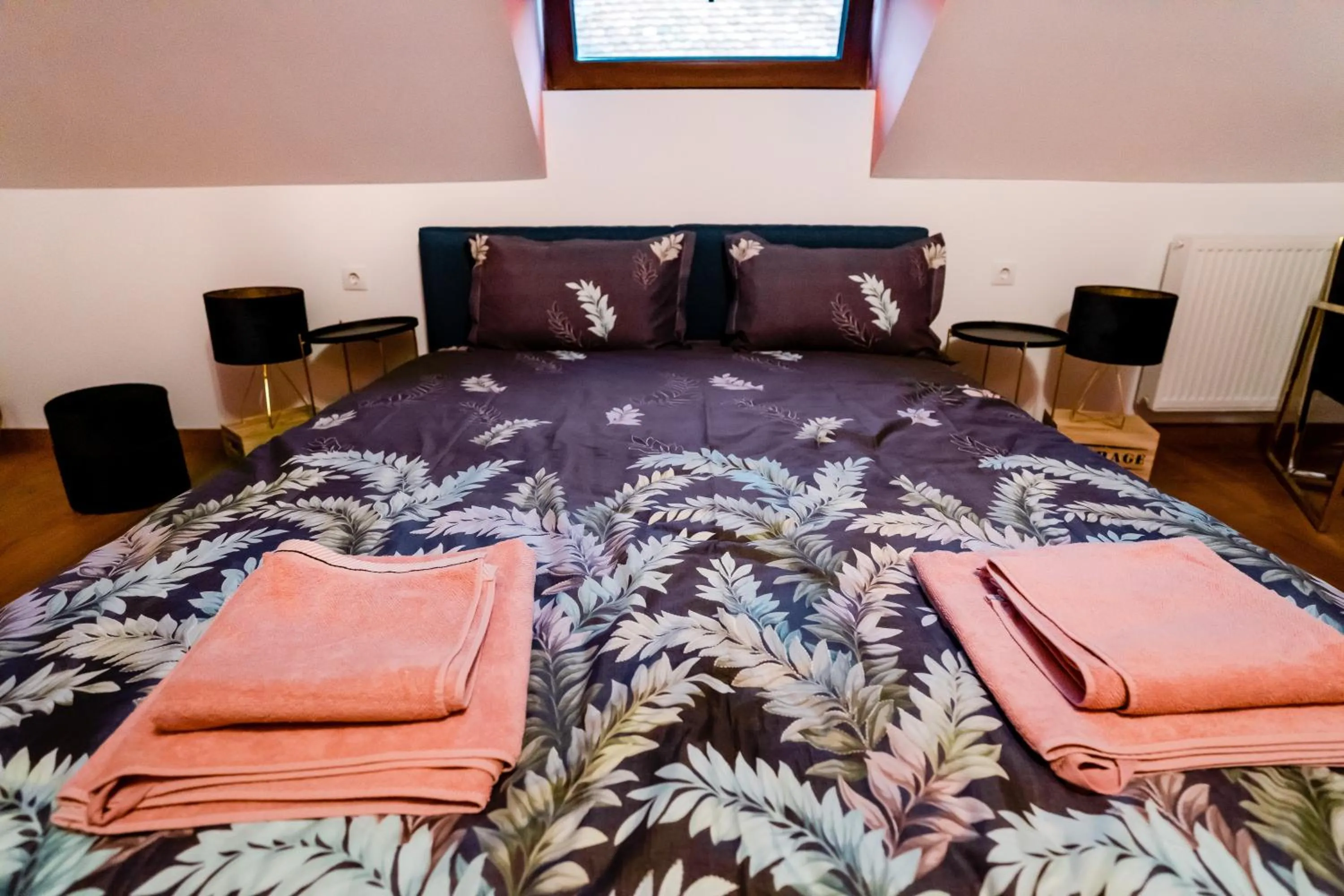 Bed in Galeria Grafit Apartments