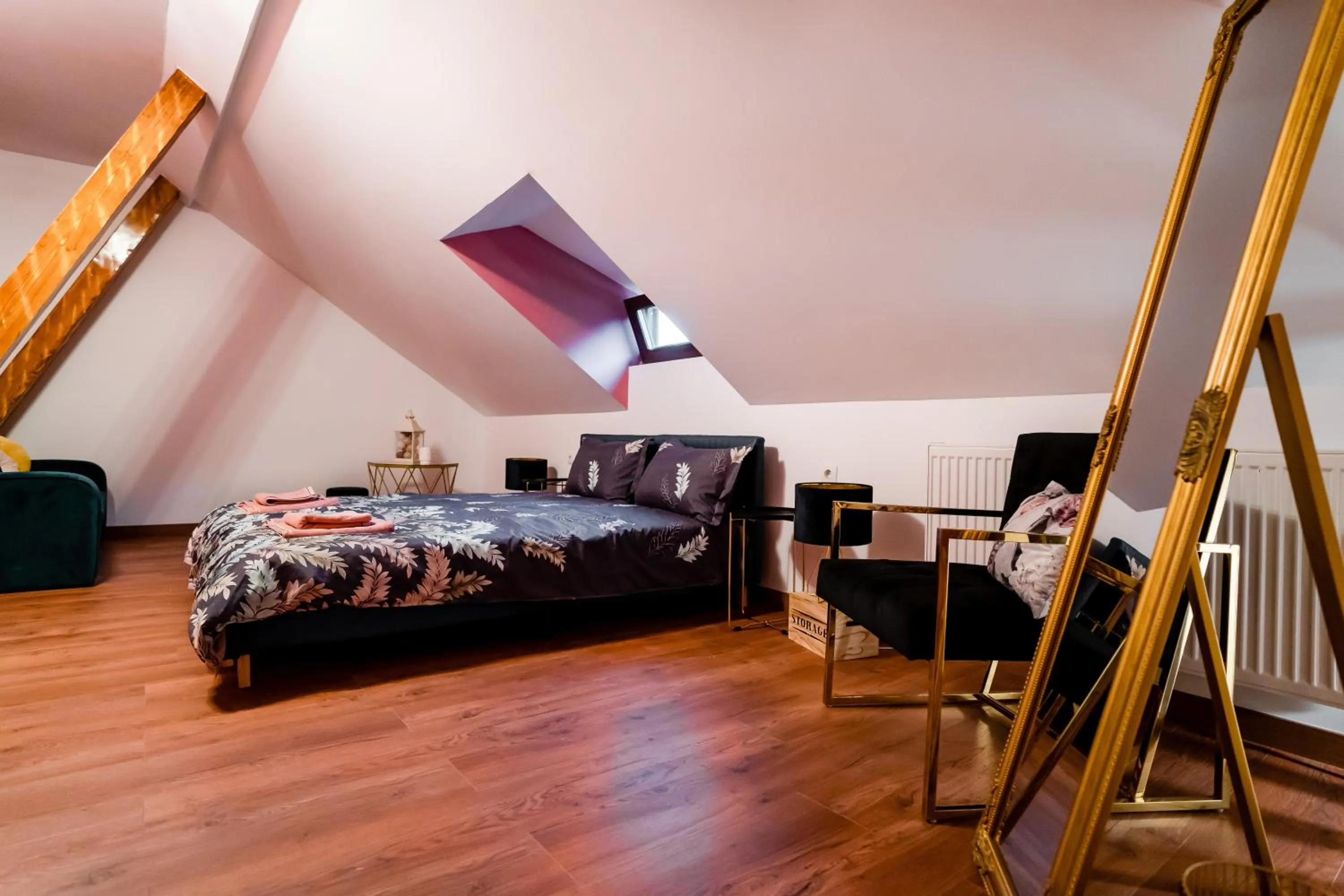 Bed in Galeria Grafit Apartments