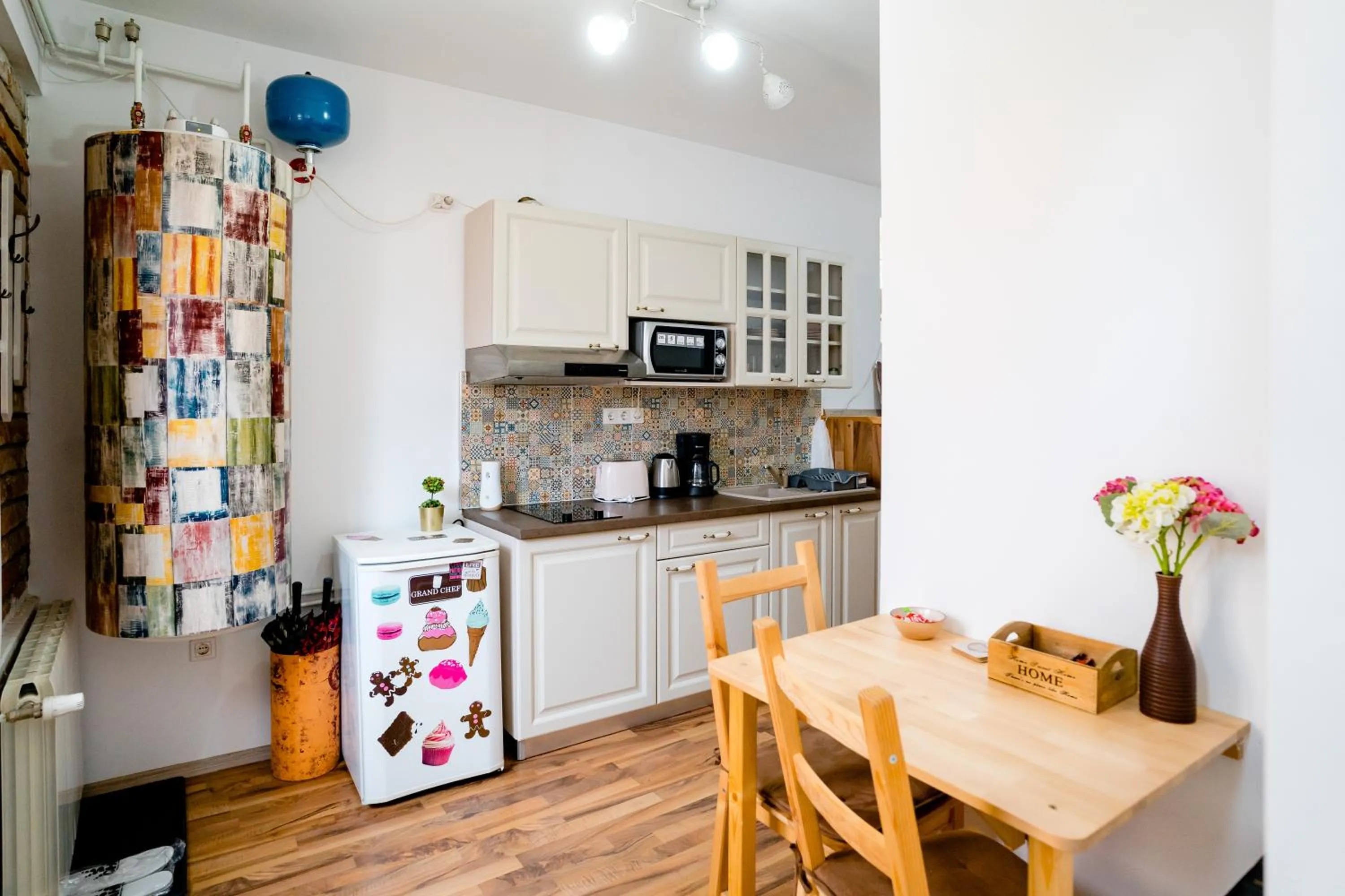 Kitchen or kitchenette in Galeria Grafit Apartments