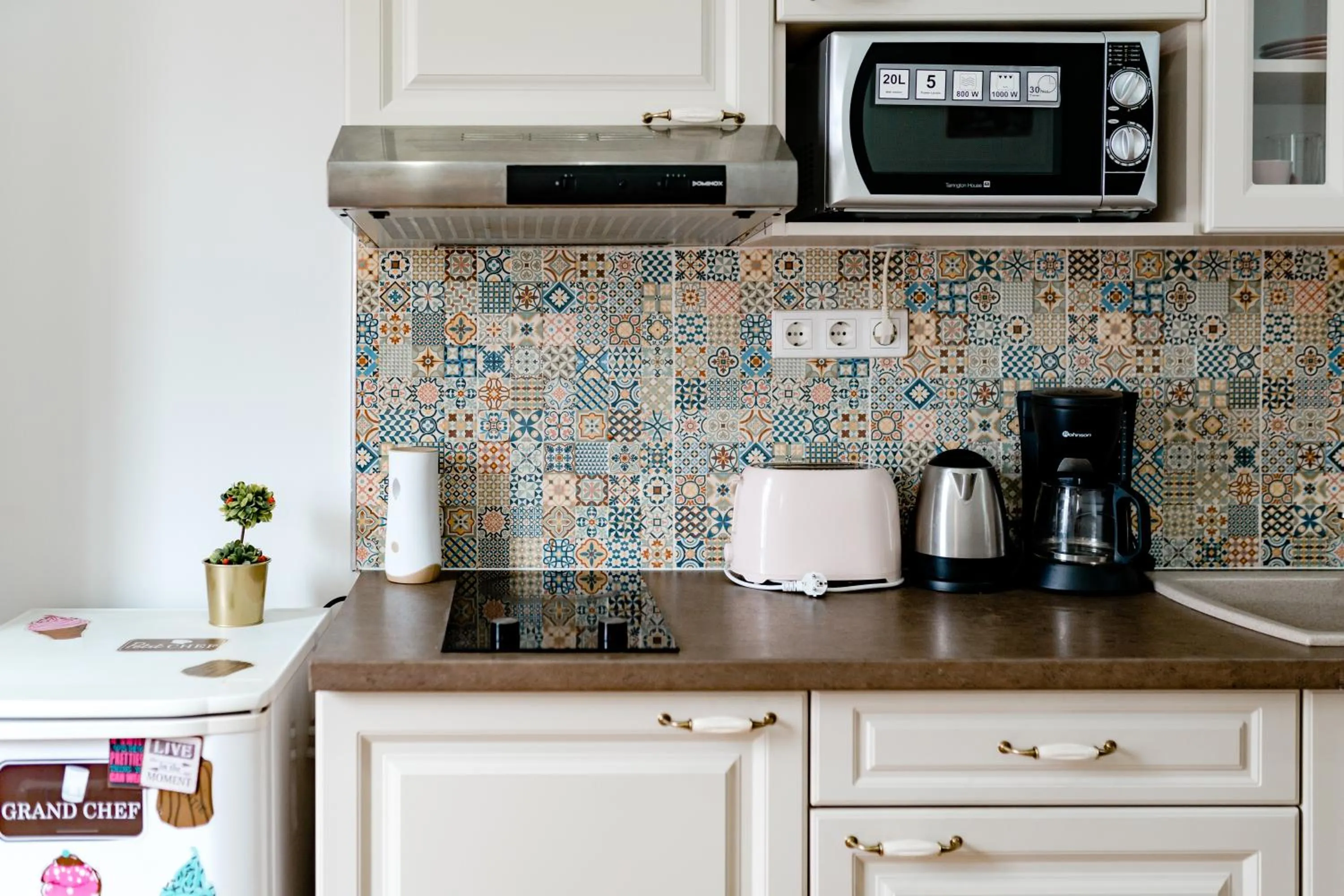 Coffee/tea facilities in Galeria Grafit Apartments