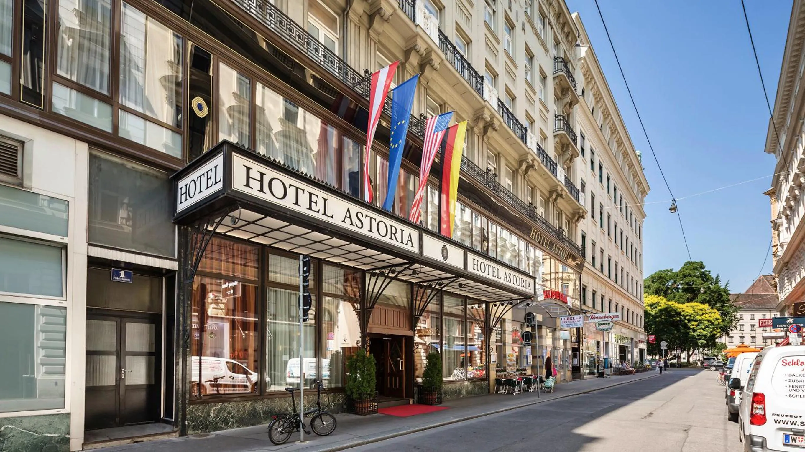 Facade/entrance in Hotel Astoria Vienna, Curio Collection by Hilton