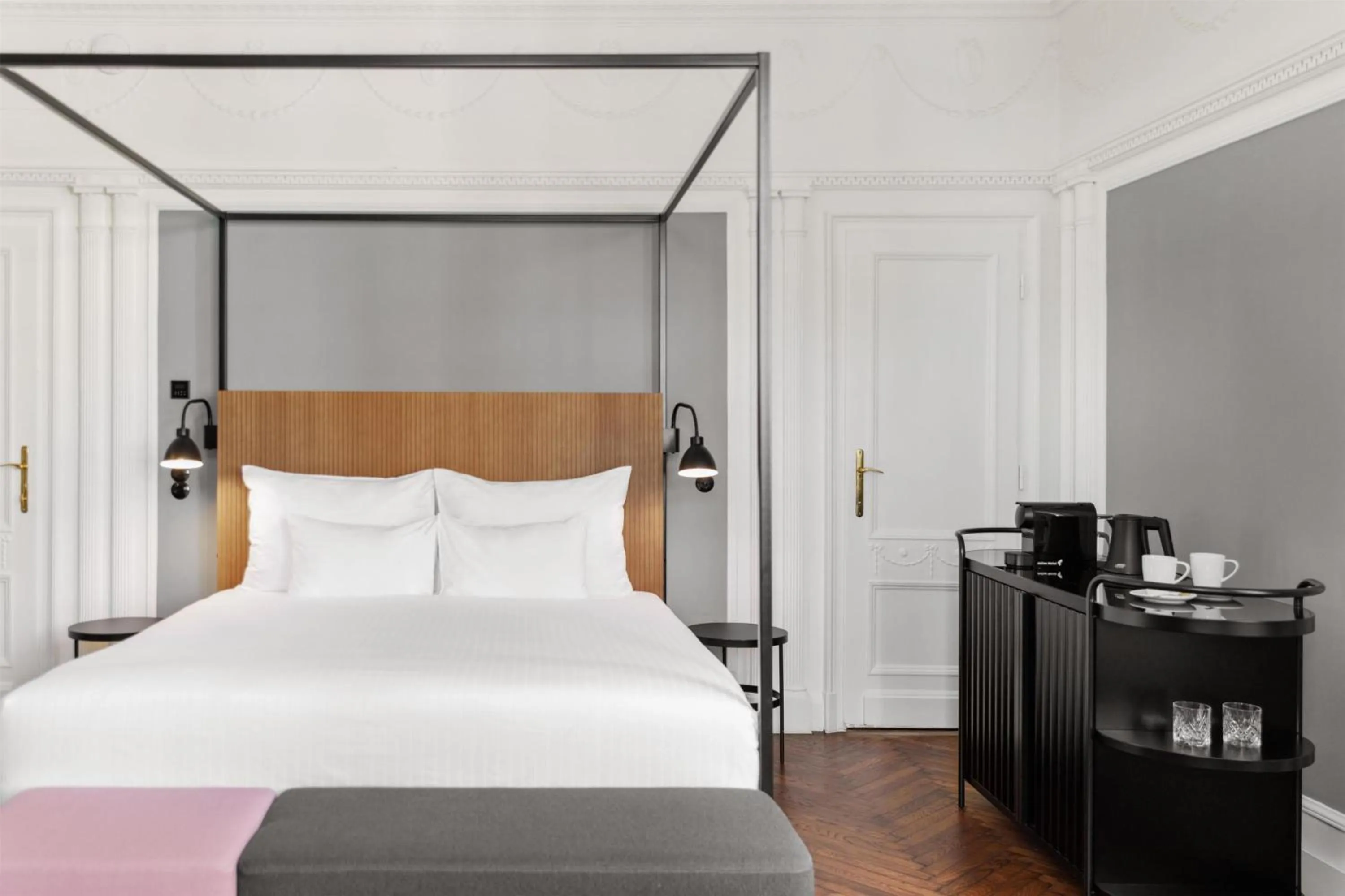Bed in Hotel Astoria Vienna, Curio Collection by Hilton