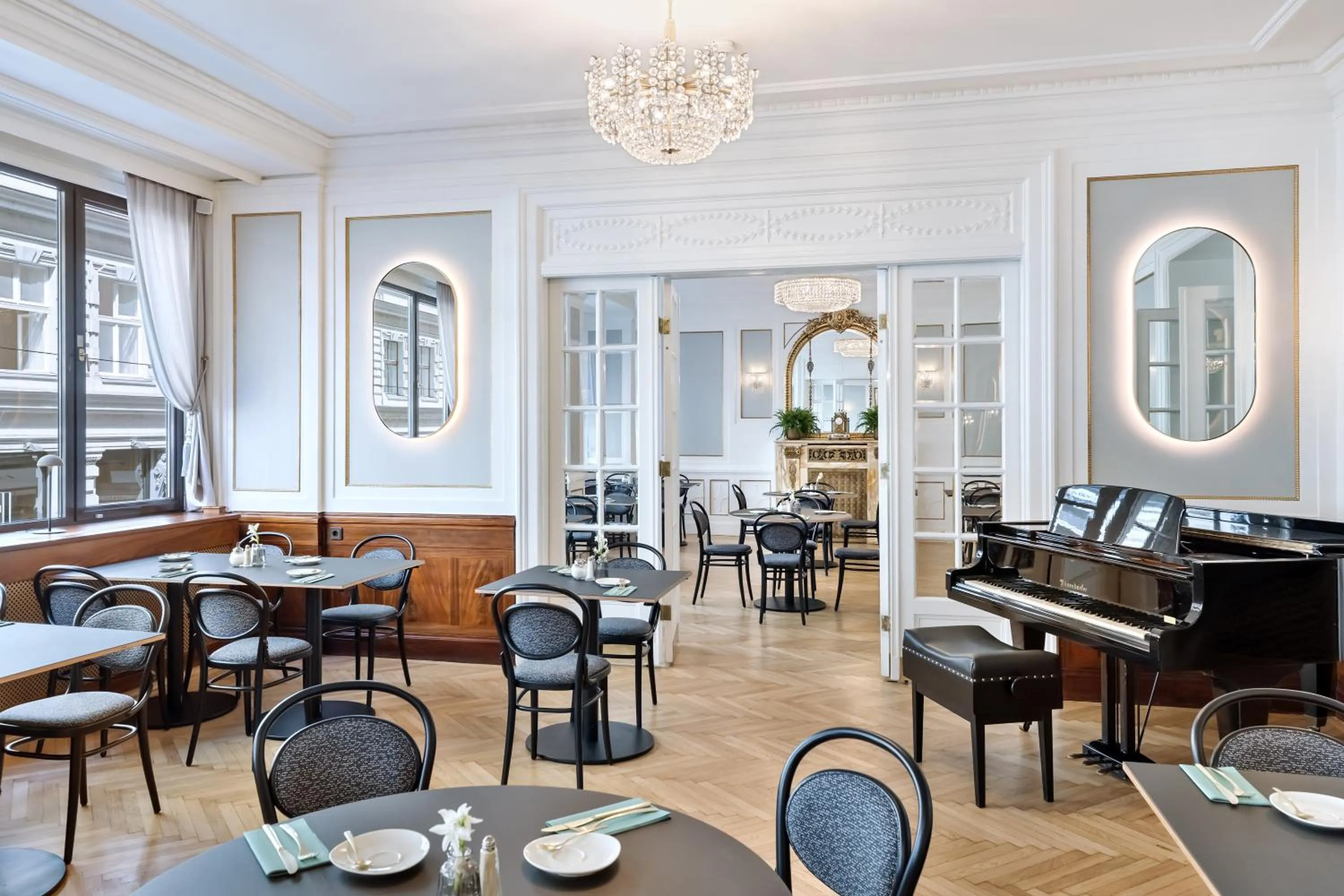 Breakfast in Hotel Astoria Vienna, Curio Collection by Hilton