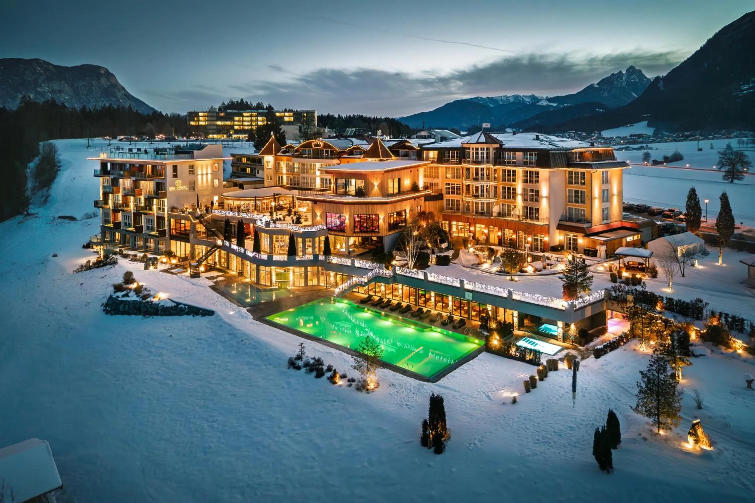 Property building in Hotel Panorama Royal