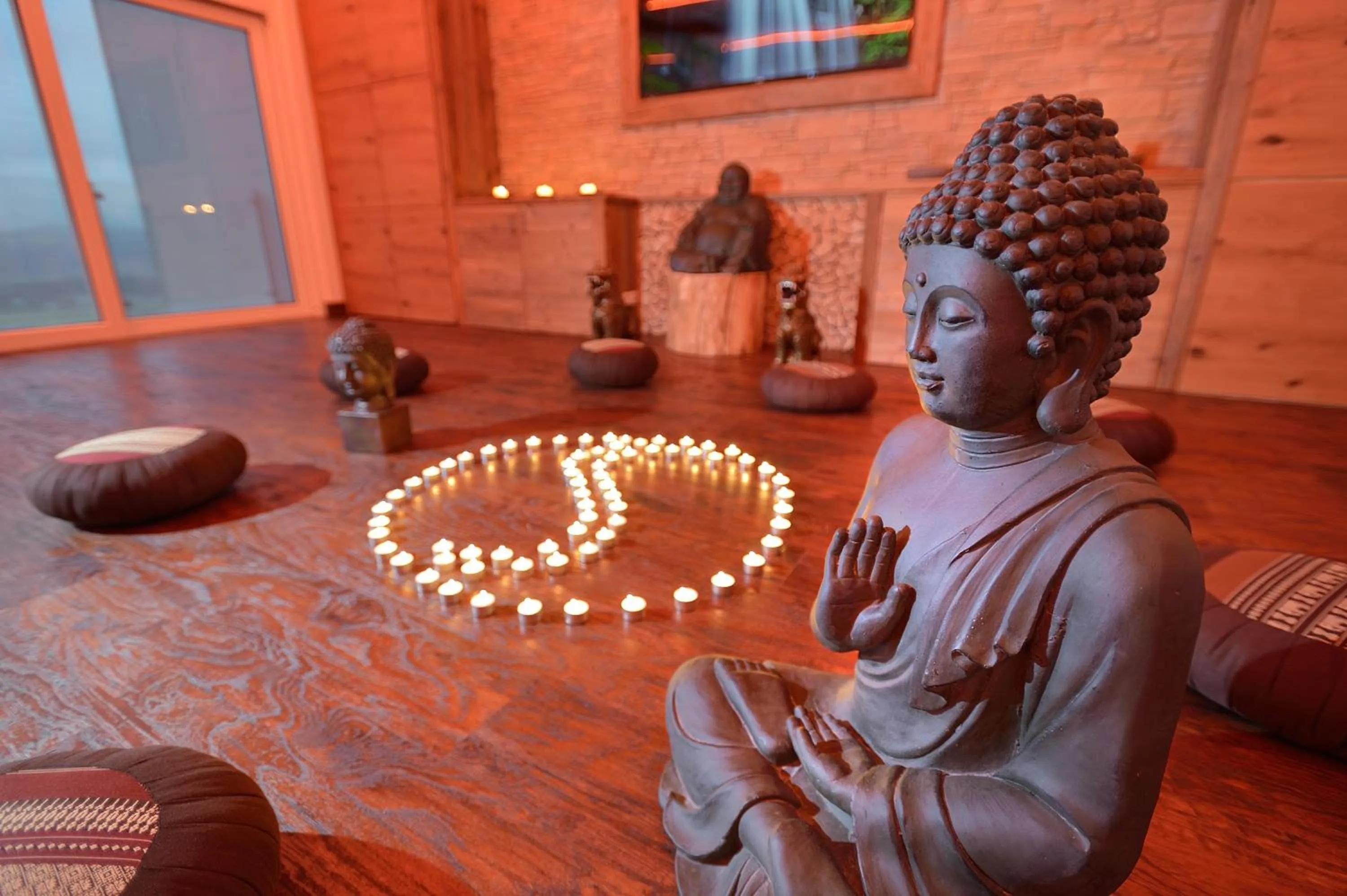 Area and facilities in Hotel Panorama Royal