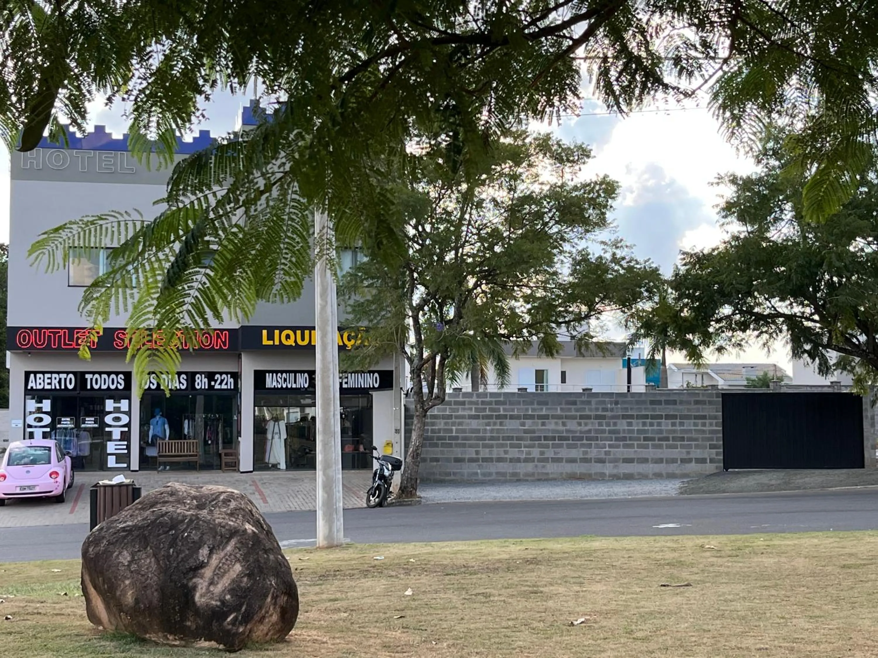Property building in Hotel Amsterdam Suítes
