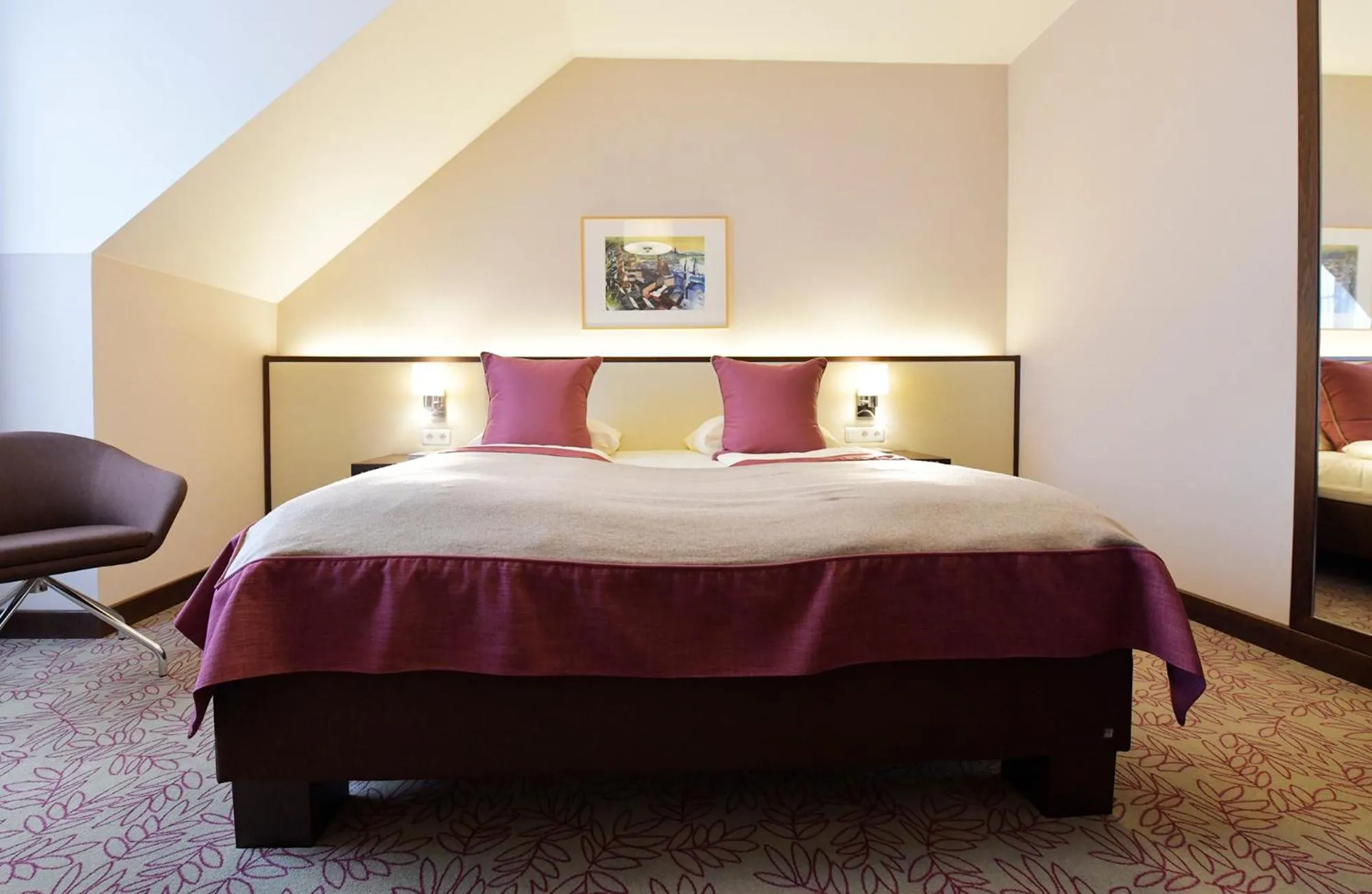 Photo of the whole room, Bed in Seehotel Rust