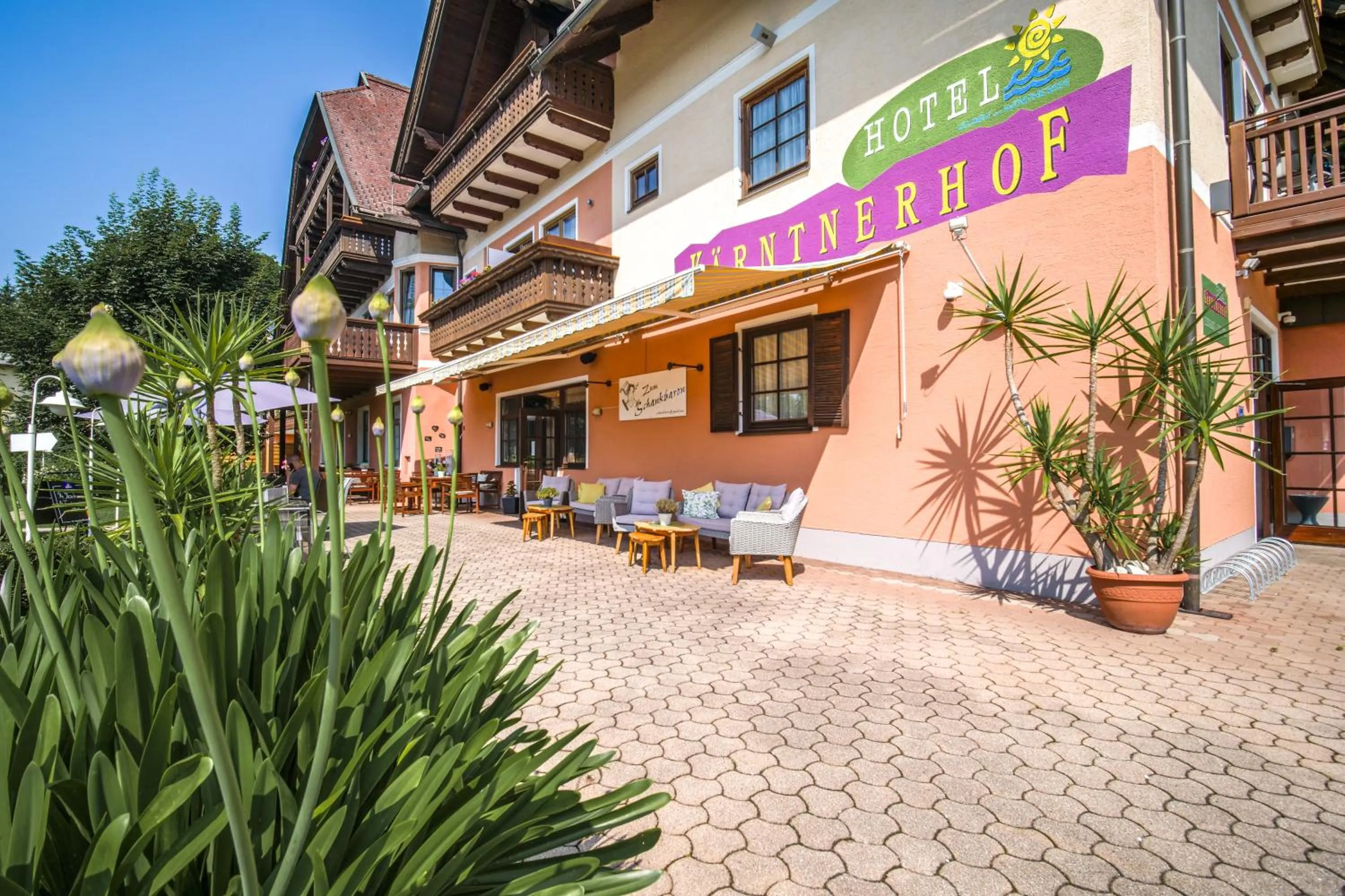 Property building in Hotel Kärntnerhof Velden by S4Y