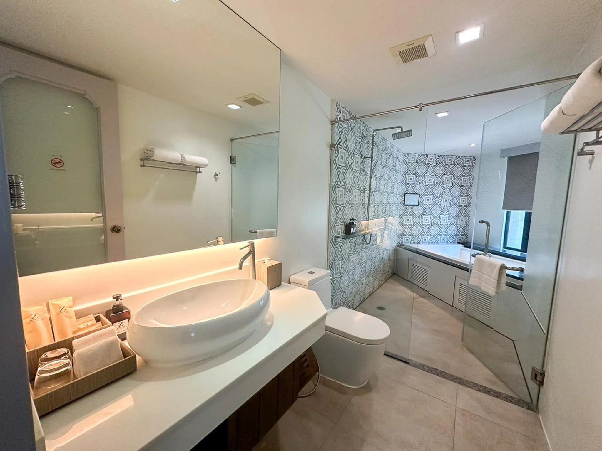 Bathroom in Zenmaya Oceanfront Phuket, Trademark Collection by Wyndham