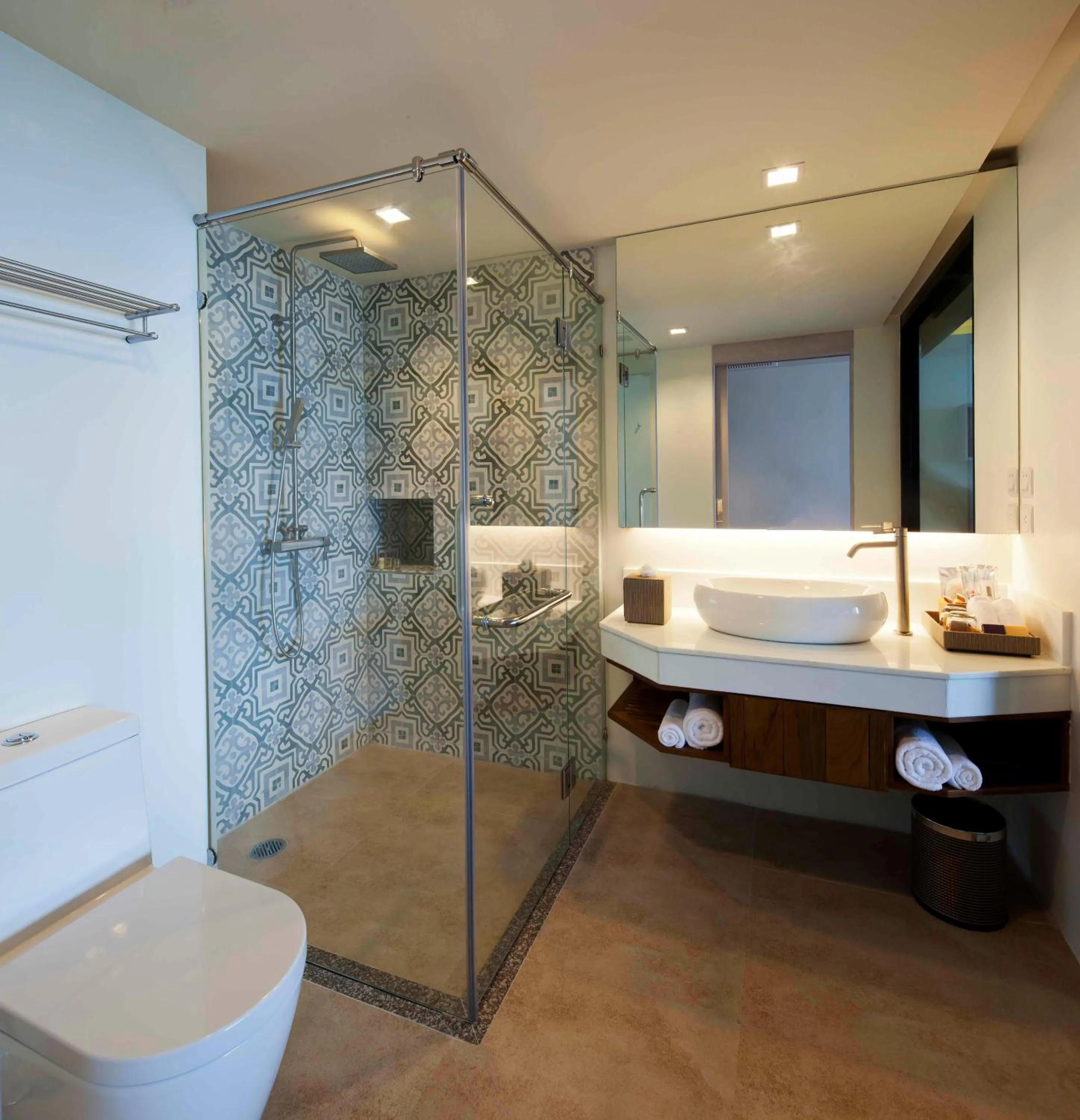 Shower in Zenmaya Oceanfront Phuket, Trademark Collection by Wyndham