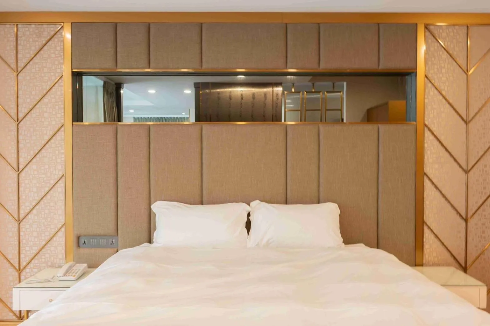 Bed in Muen Yuan Dong Hot Spring Hotel