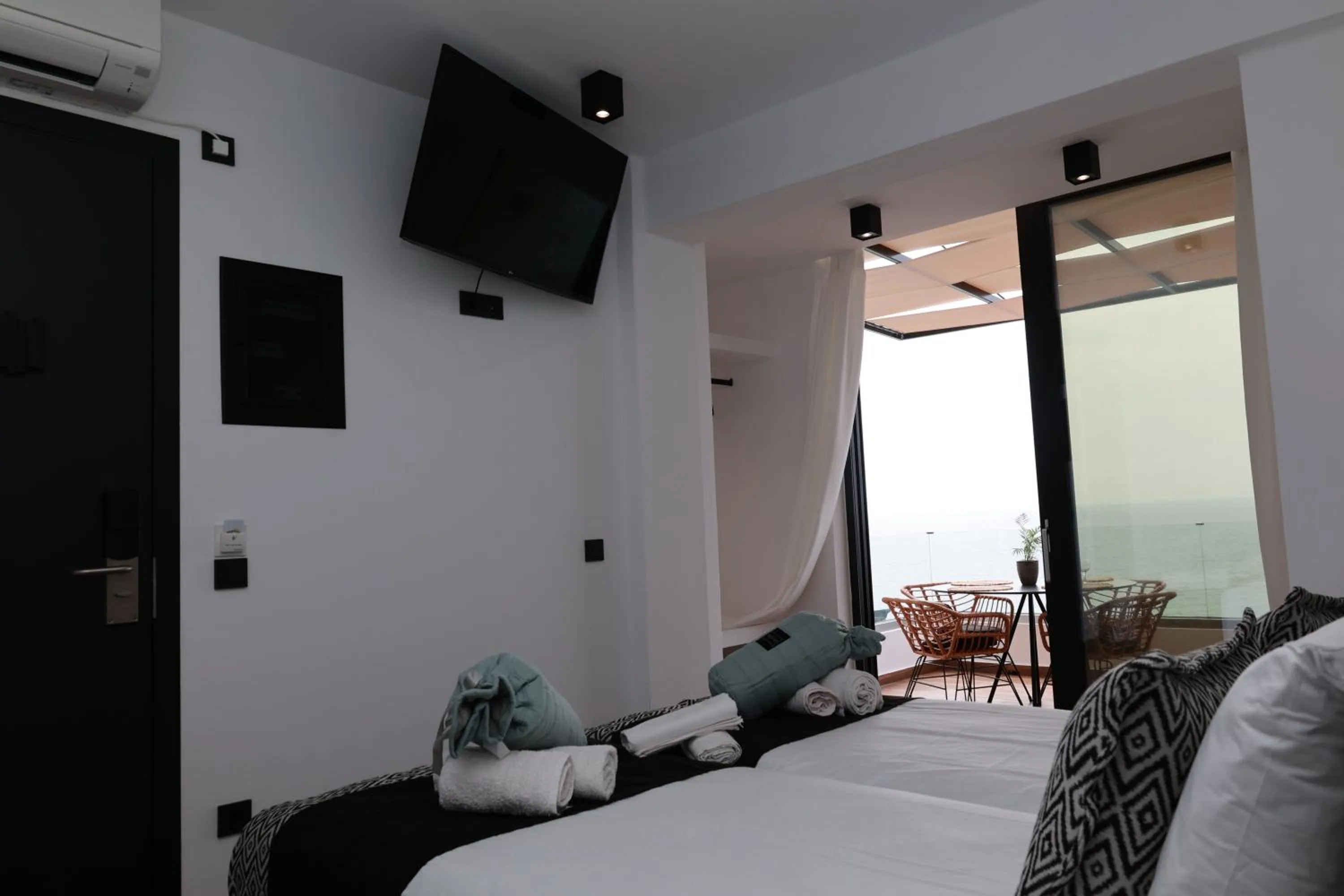 Bedroom, Bed in Paris-Irini Studios And Apartments