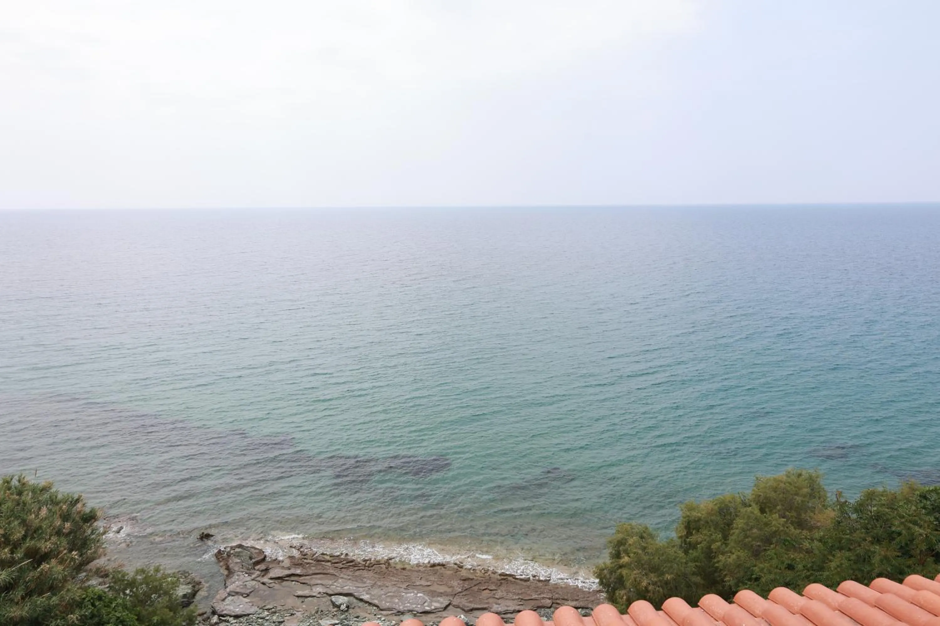 Paris-Irini Studios And Apartments