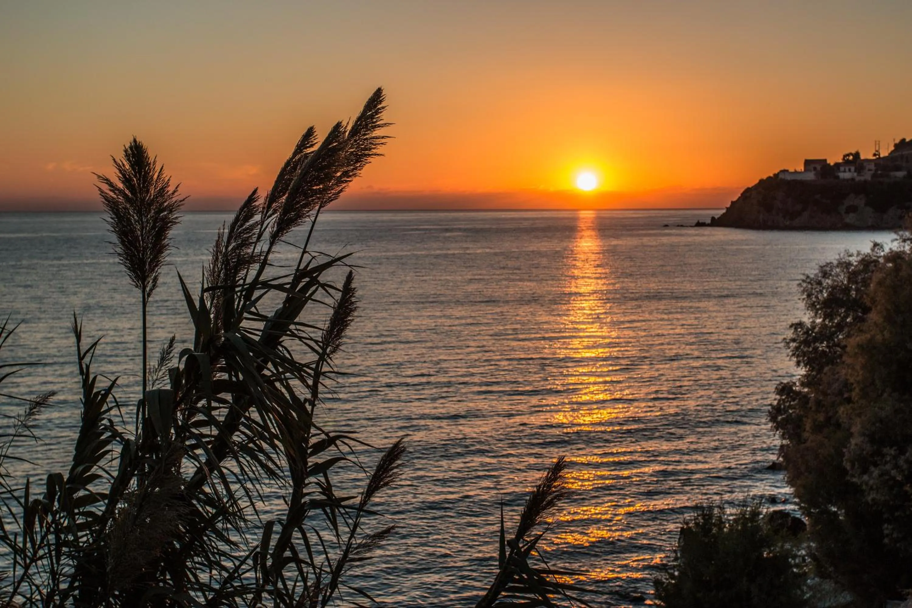 Sea view in Paris-Irini Studios And Apartments