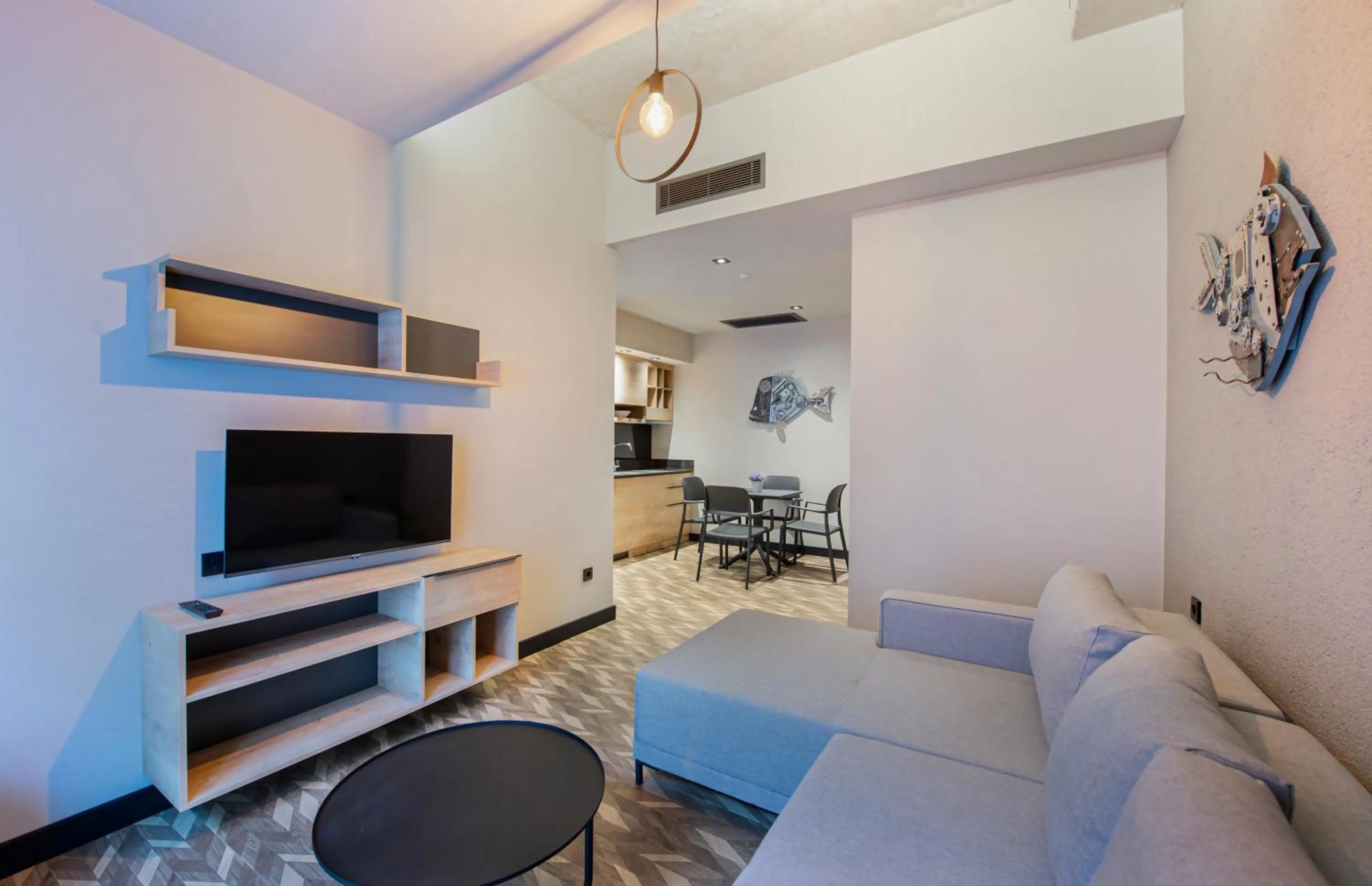 TV and multimedia in Trend Suites CYCLE