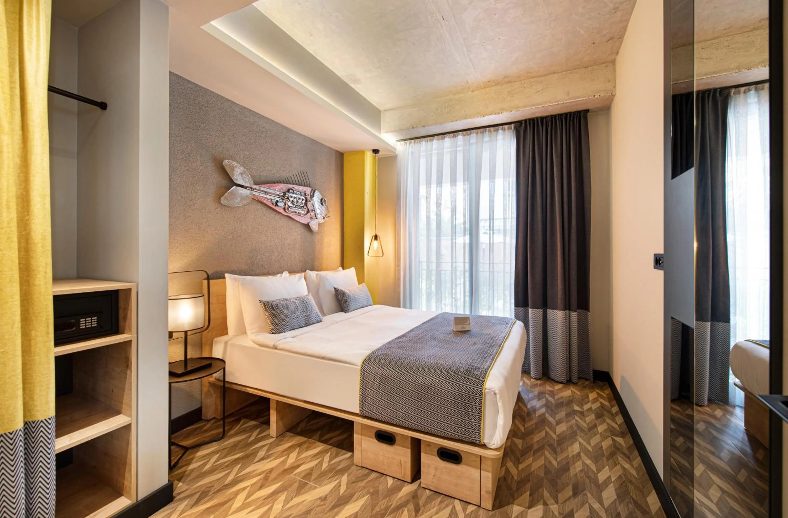 Bed in Trend Suites CYCLE