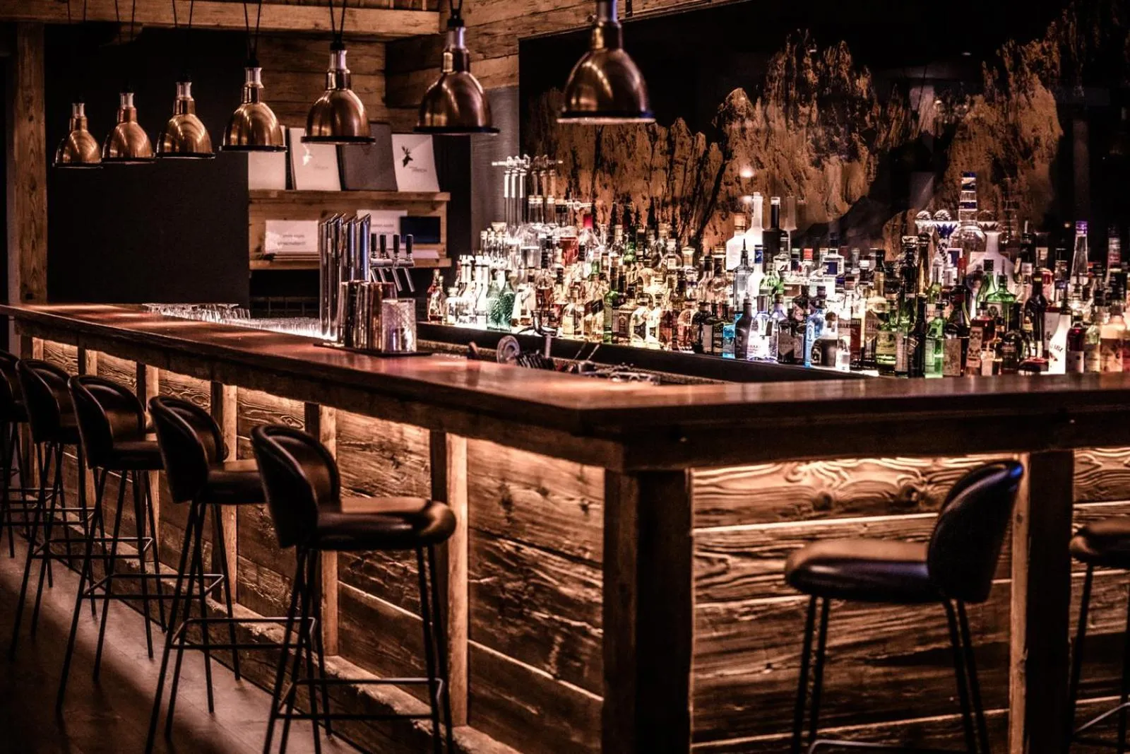 Lounge or bar in Kitzhof Mountain Design Resort, 4 Sterne Superior