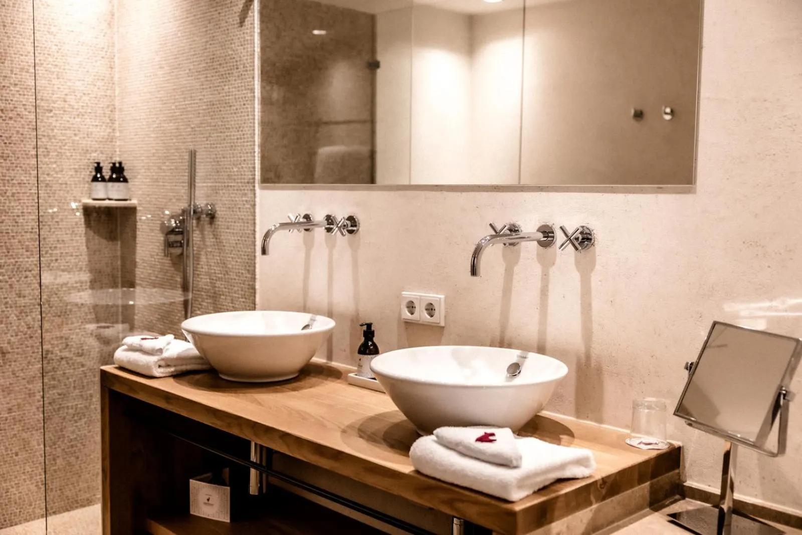 Bathroom in Kitzhof Mountain Design Resort, 4 Sterne Superior