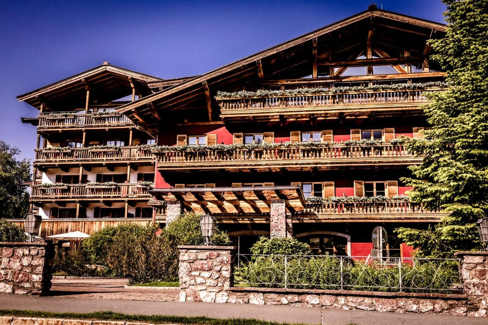 Property building in Kitzhof Mountain Design Resort, 4 Sterne Superior