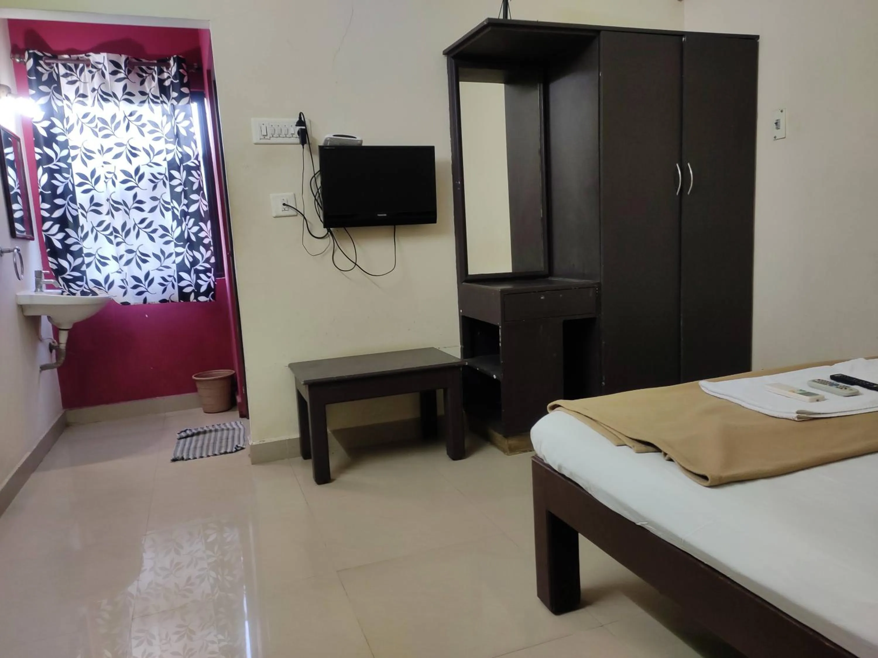 TV and multimedia, Bed in subasree cottage