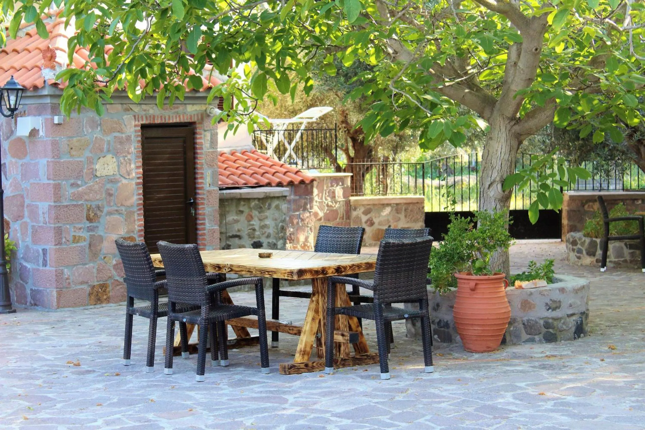 Garden in Nadia Apartments