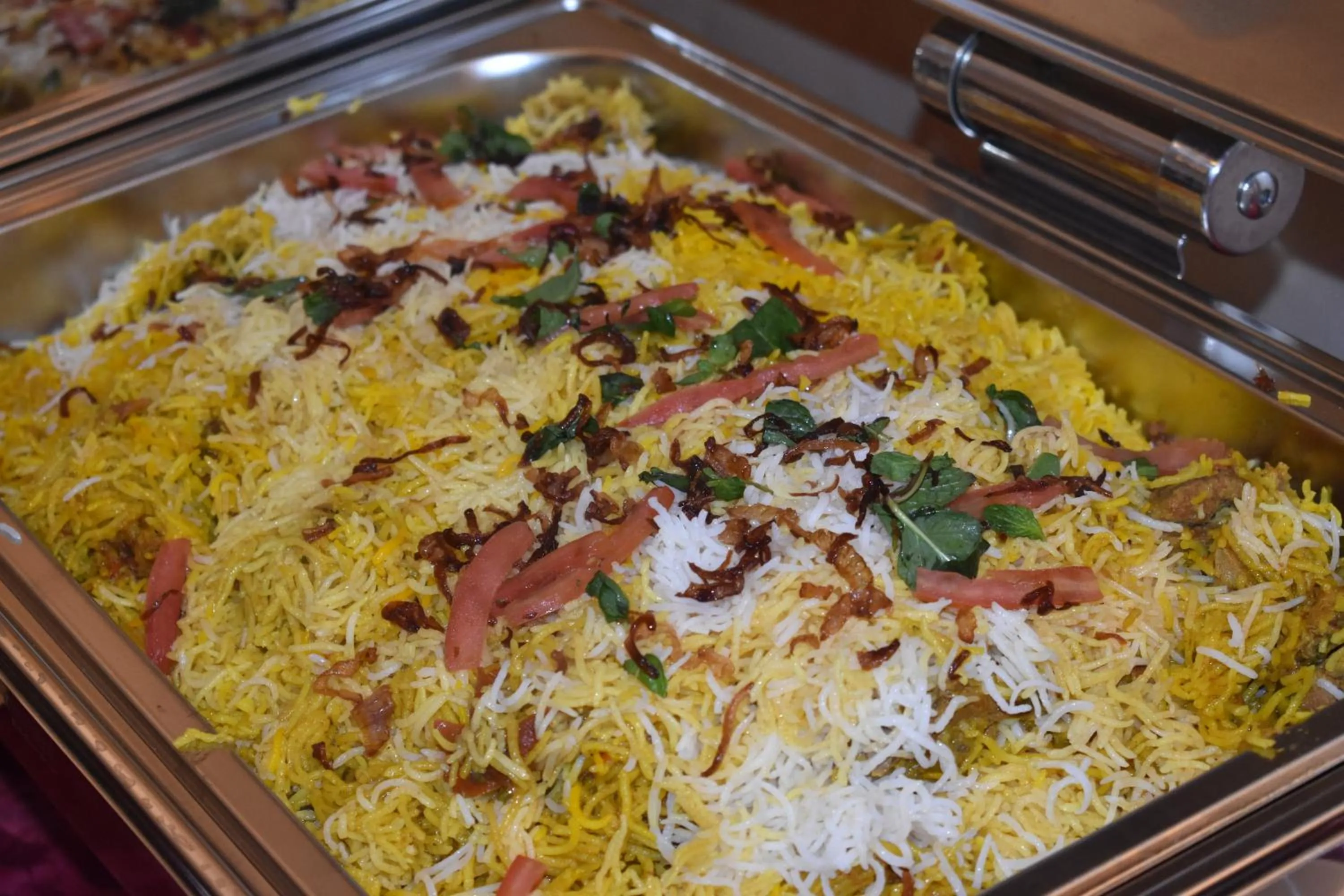 Restaurant/places to eat in Best Western Plus Grand Multan