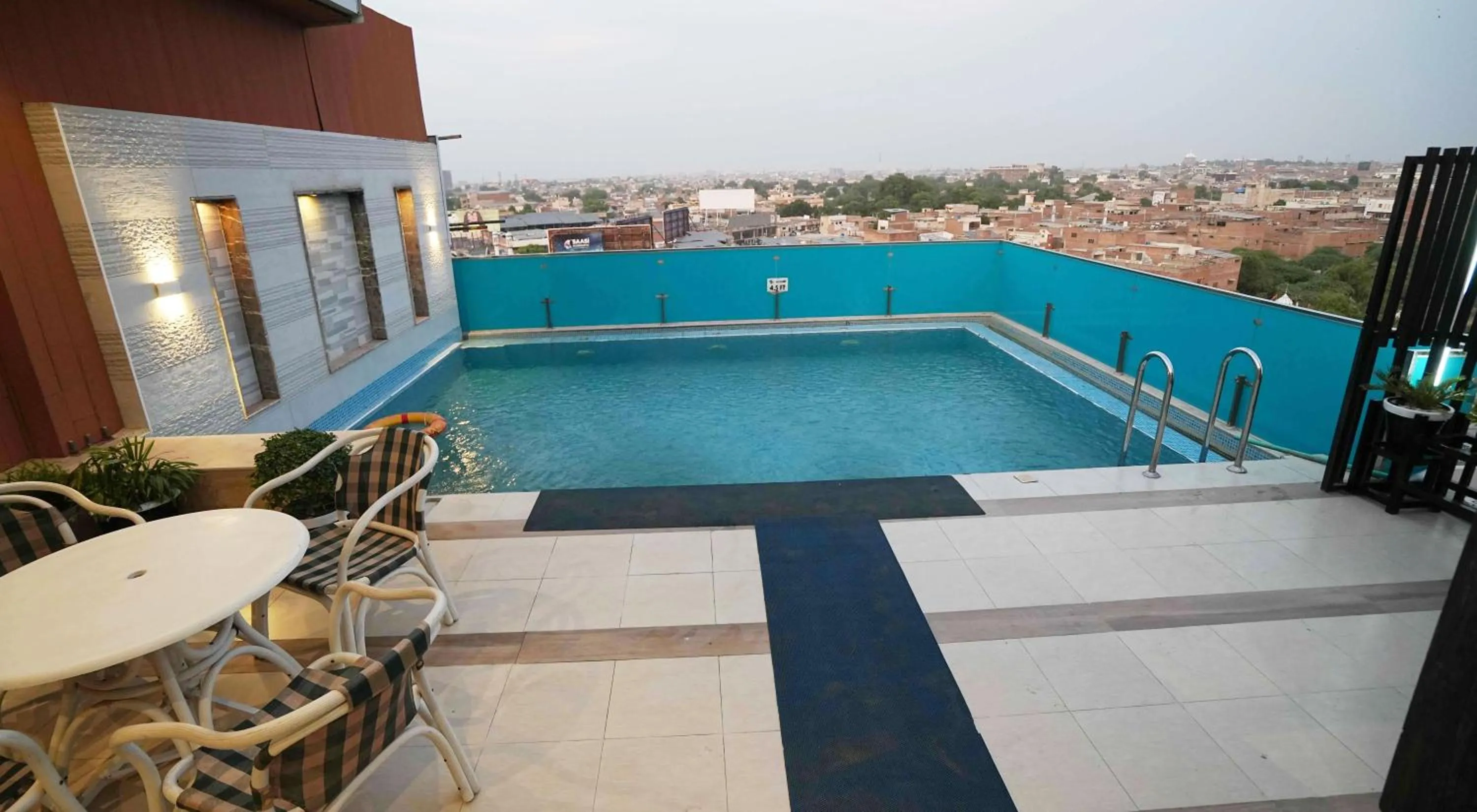 Swimming pool in Best Western Plus Grand Multan