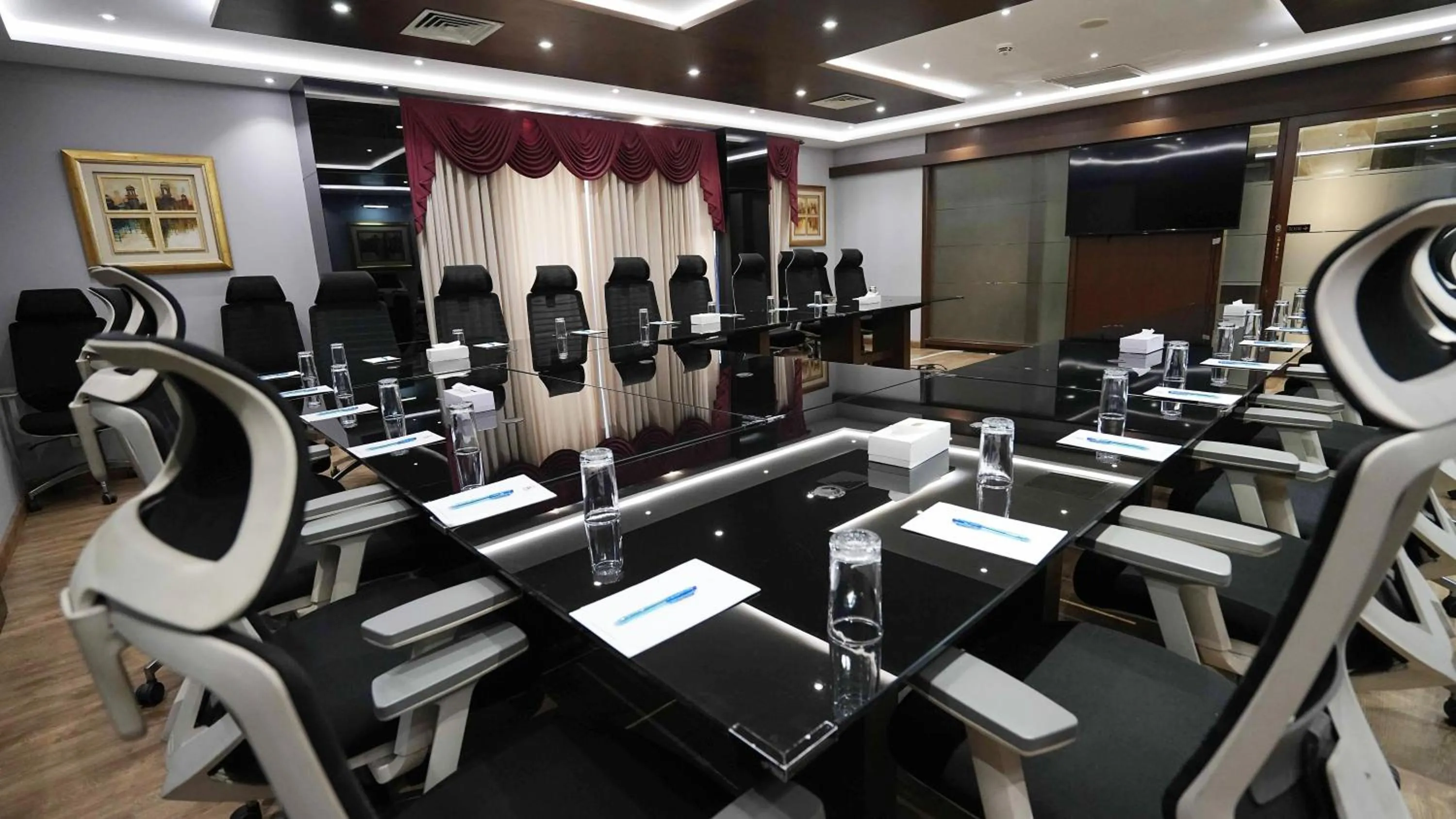 Meeting/conference room in Best Western Plus Grand Multan