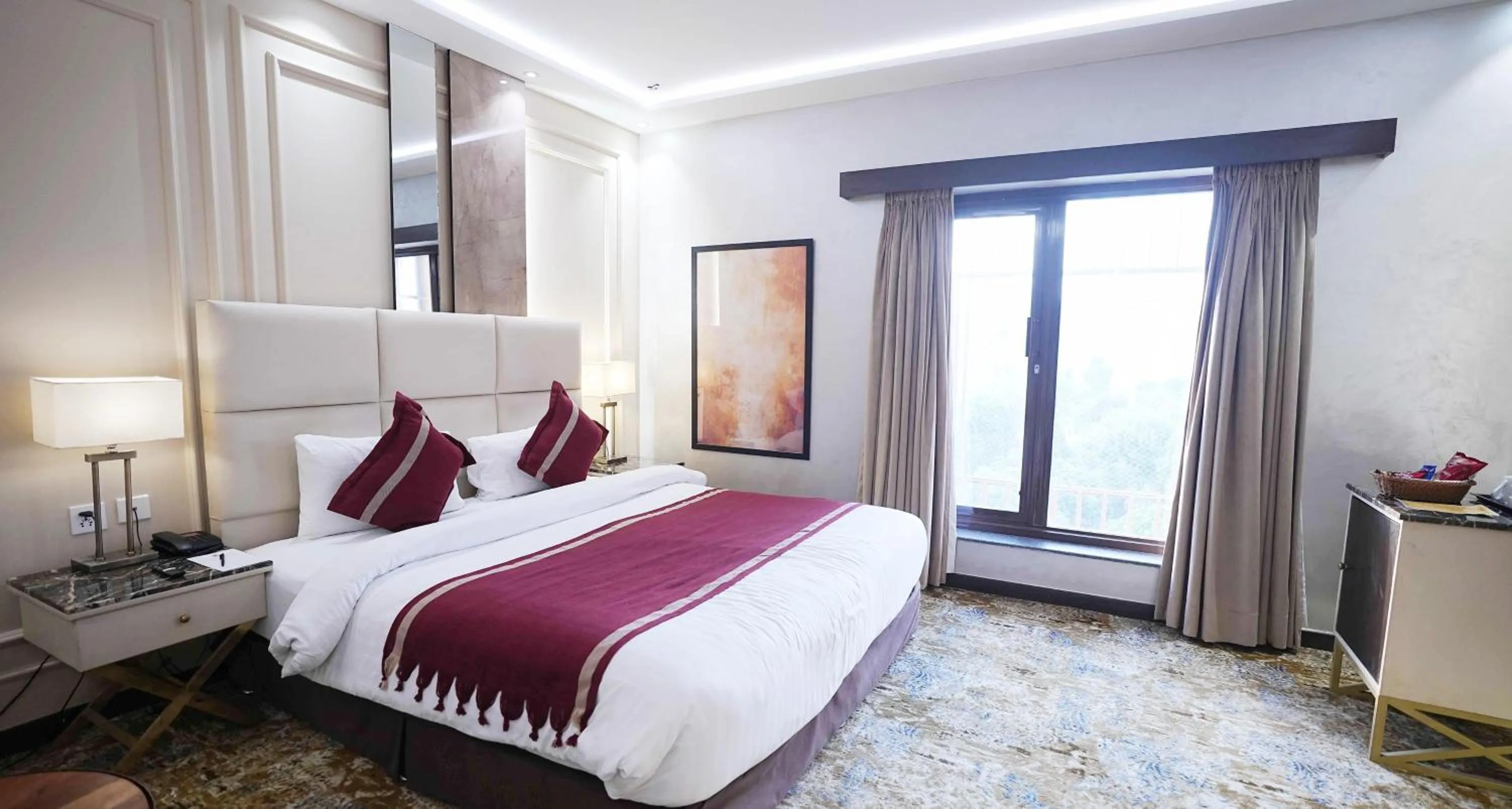 Bedroom, Bed in Best Western Plus Grand Multan