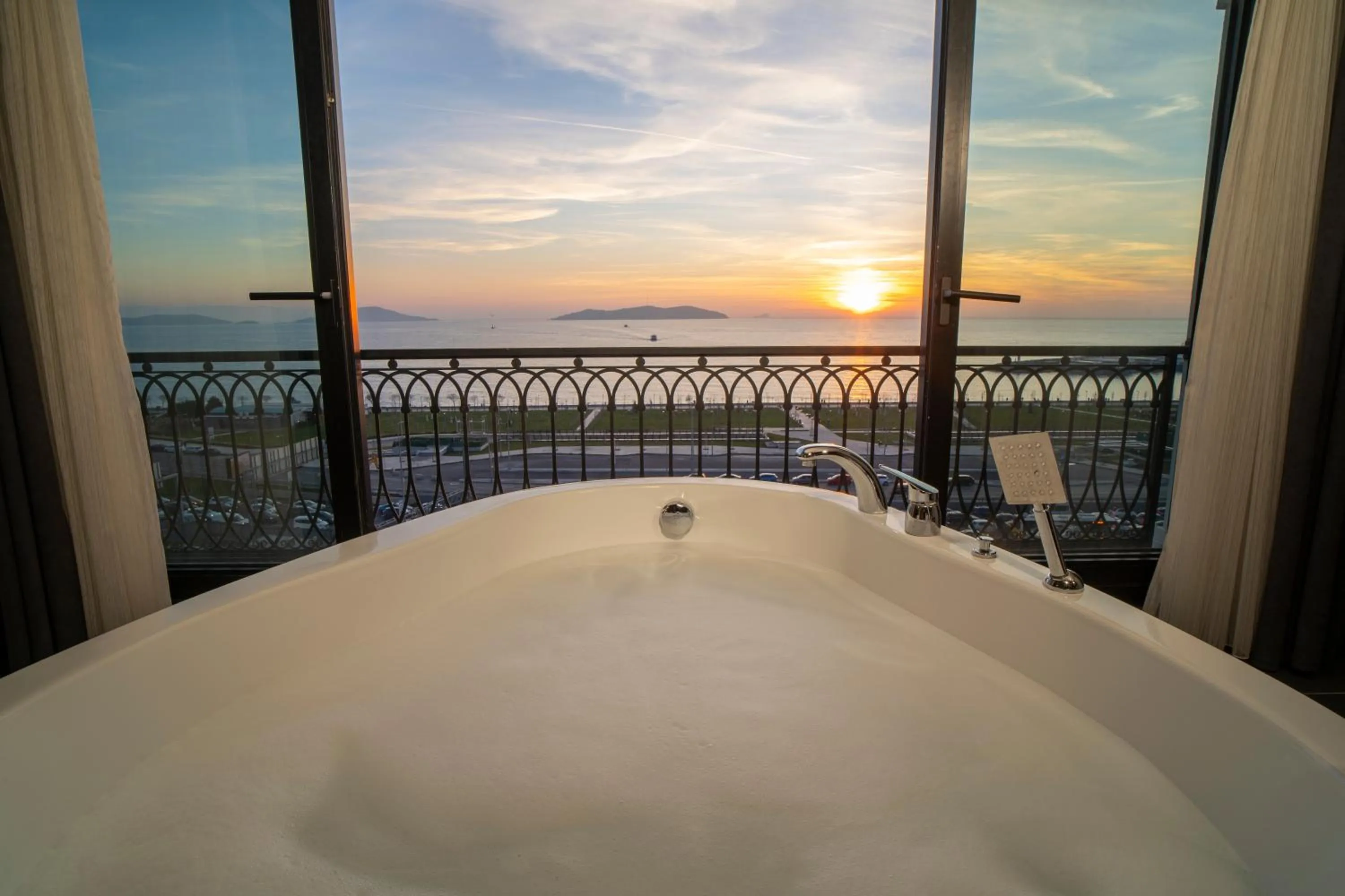 Sea view in La Cielo Hotel Bostancı