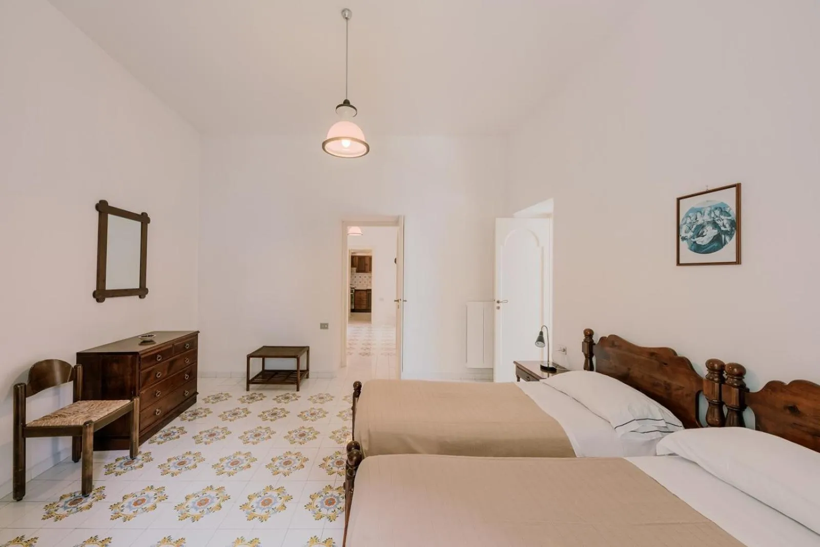 Photo of the whole room, Bed in Residence Villa Rosa