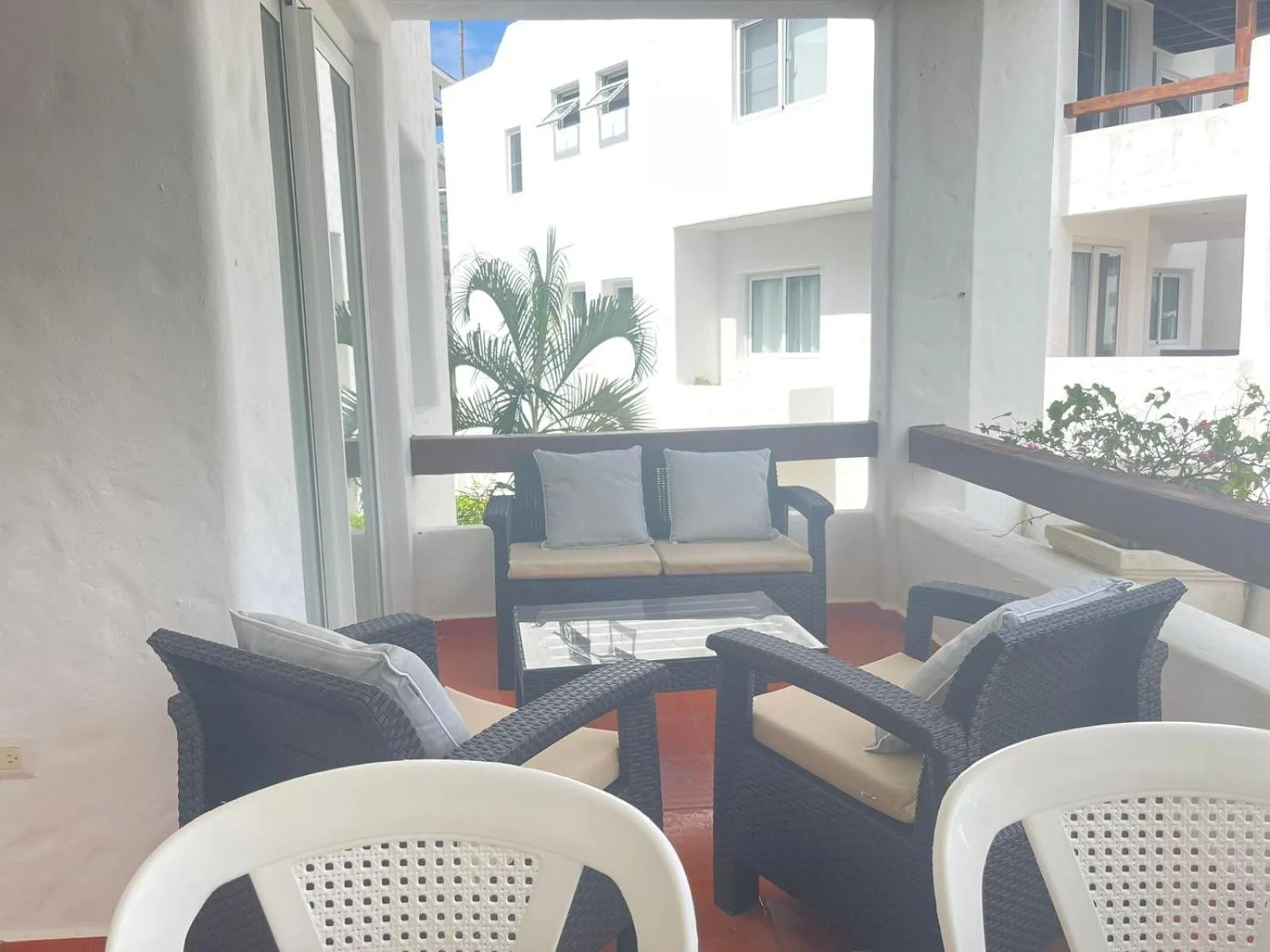 Patio in Stanza Mare Beach Front