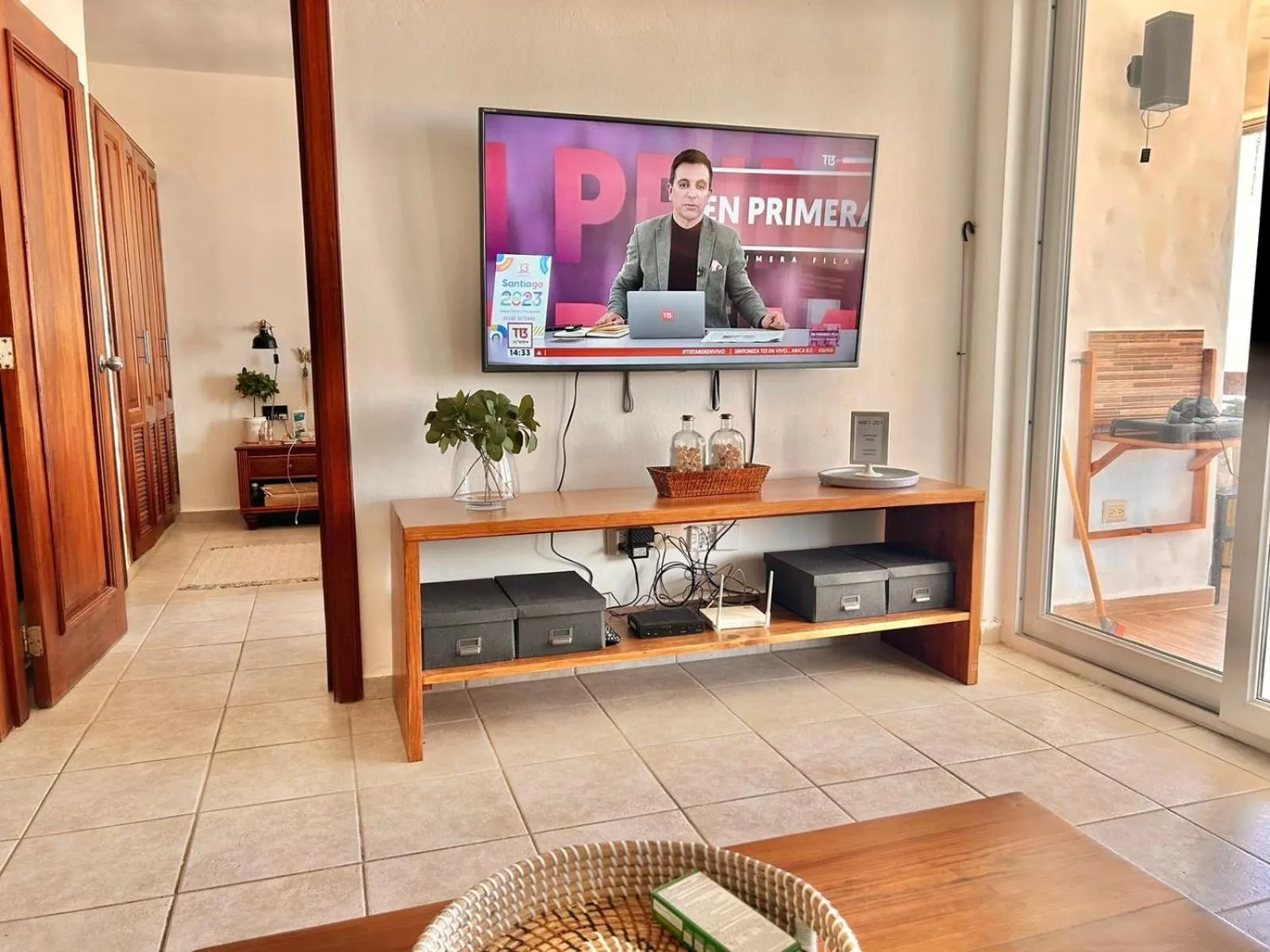 TV and multimedia in Stanza Mare Beach Front