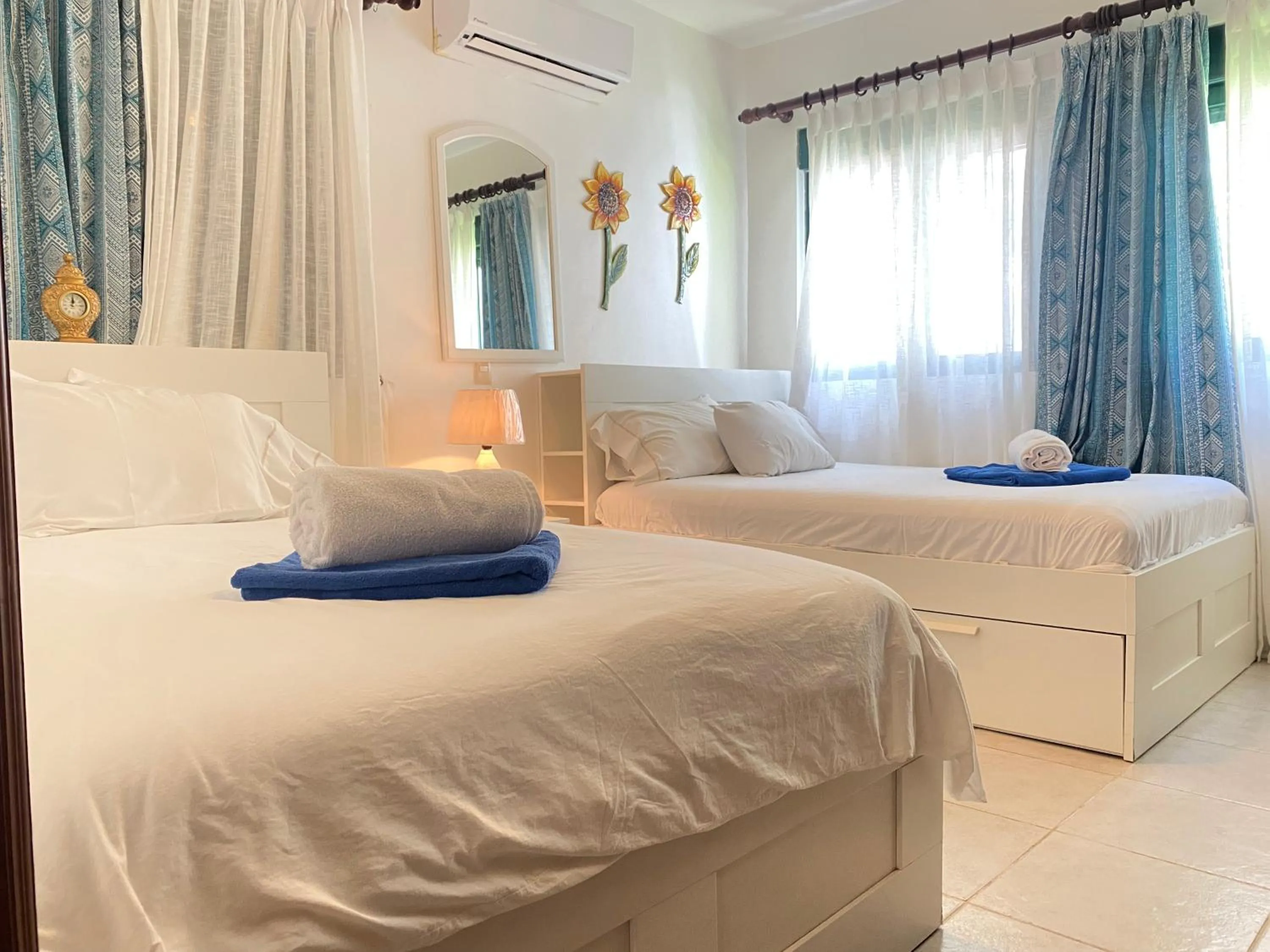 Bed in Stanza Mare Beach Front