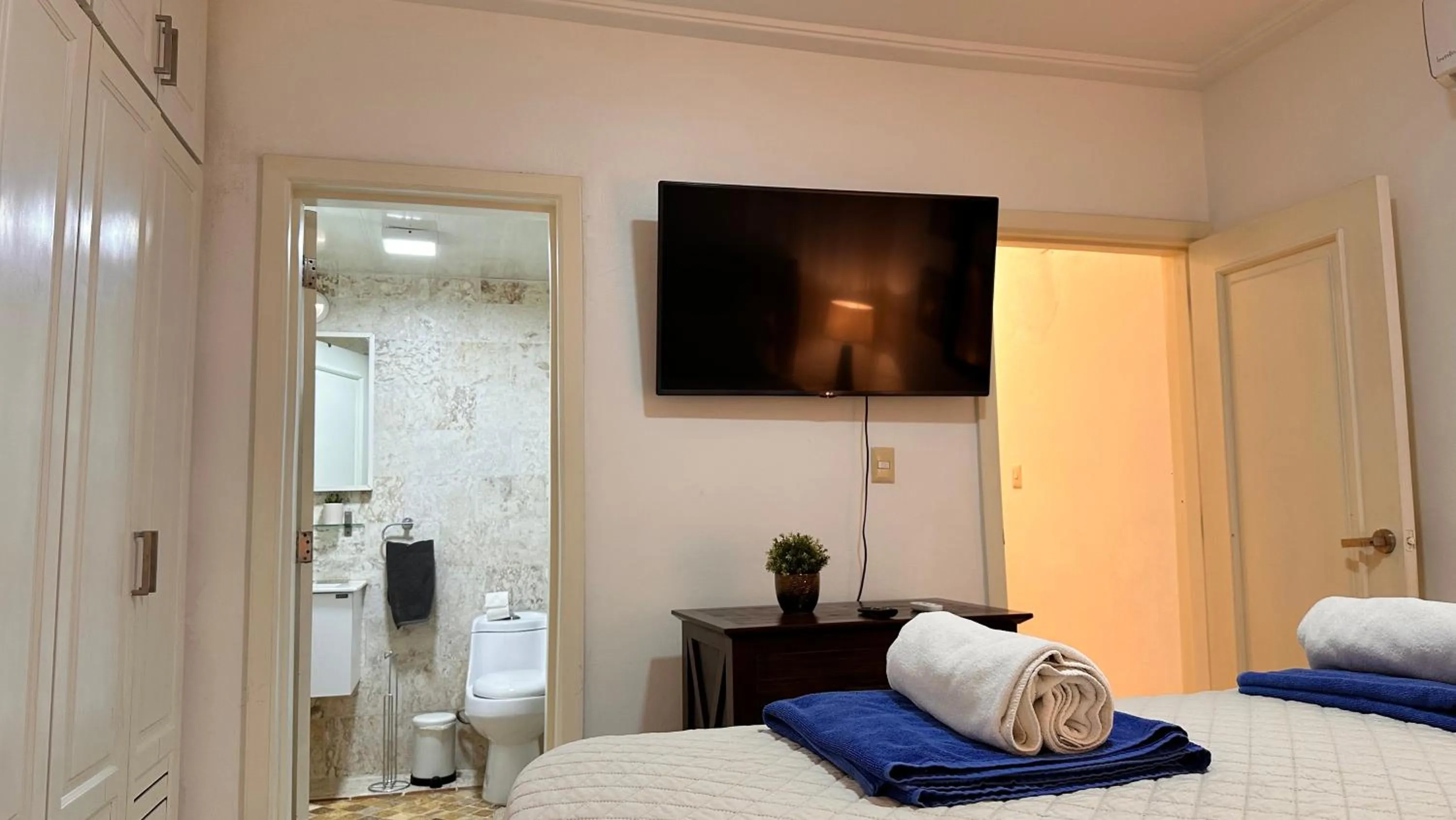 Bed in Stanza Mare Beach Front