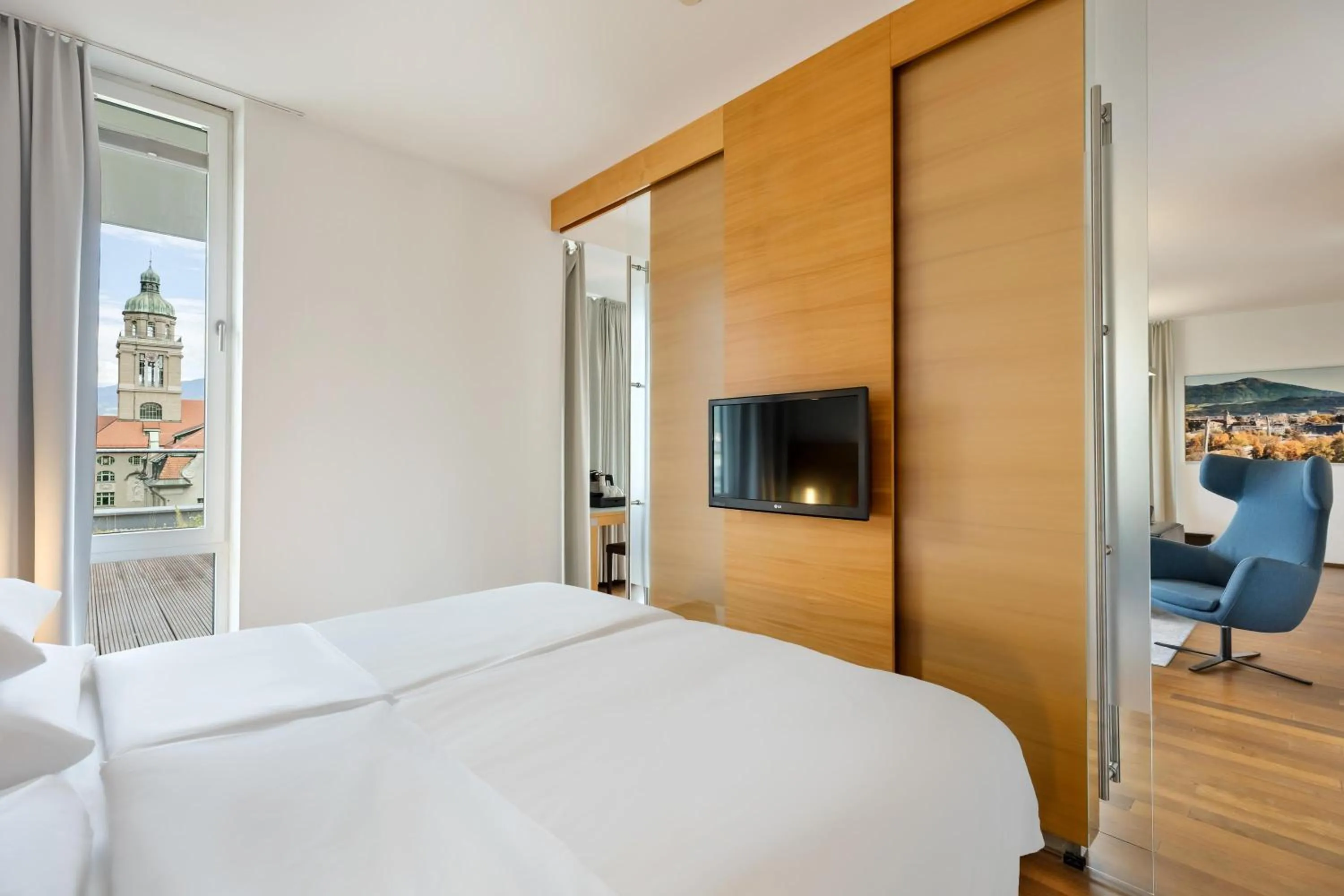 Bed in Austria Trend Hotel Congress Innsbruck