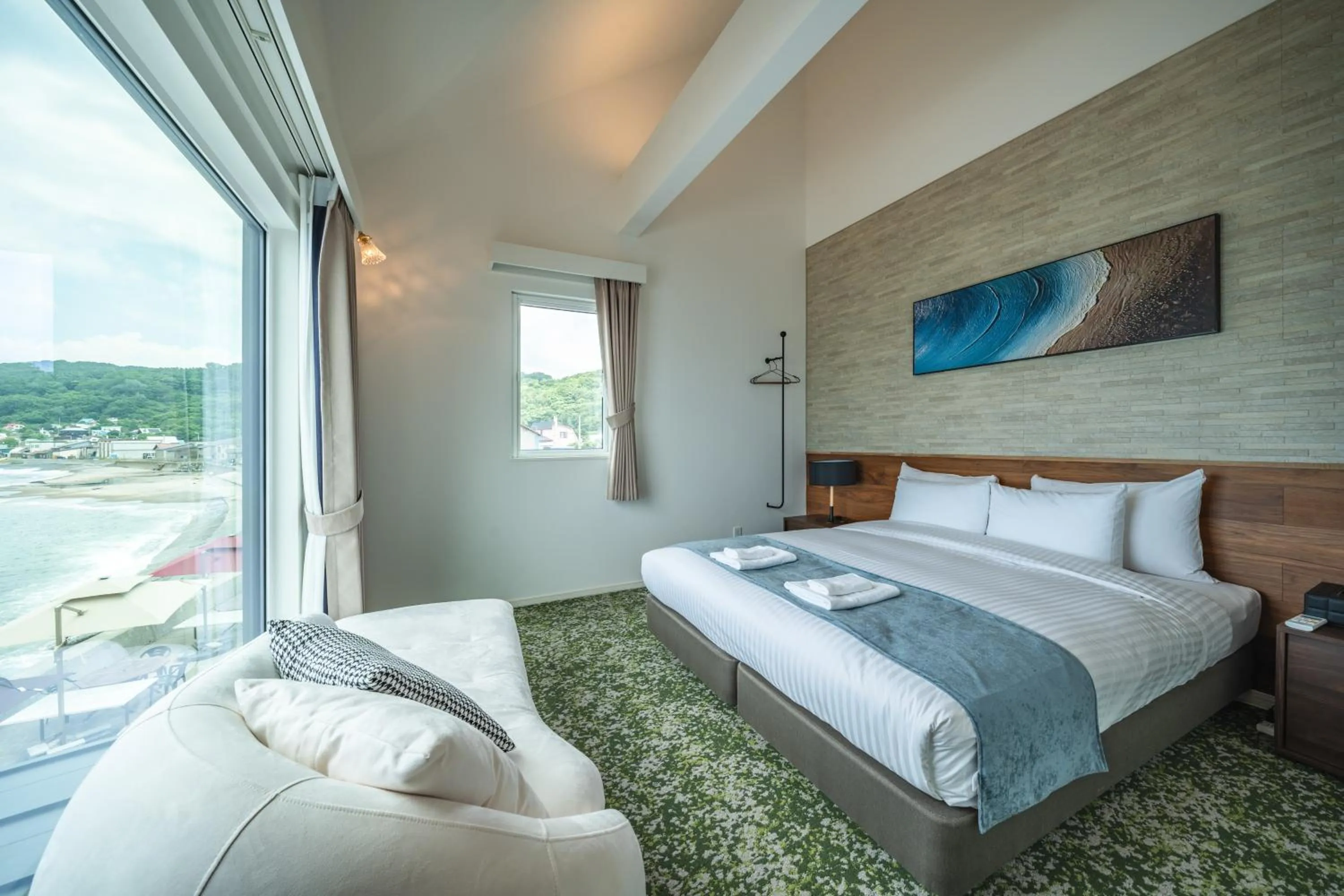 Photo of the whole room, Bed in Otaru Geihinkan