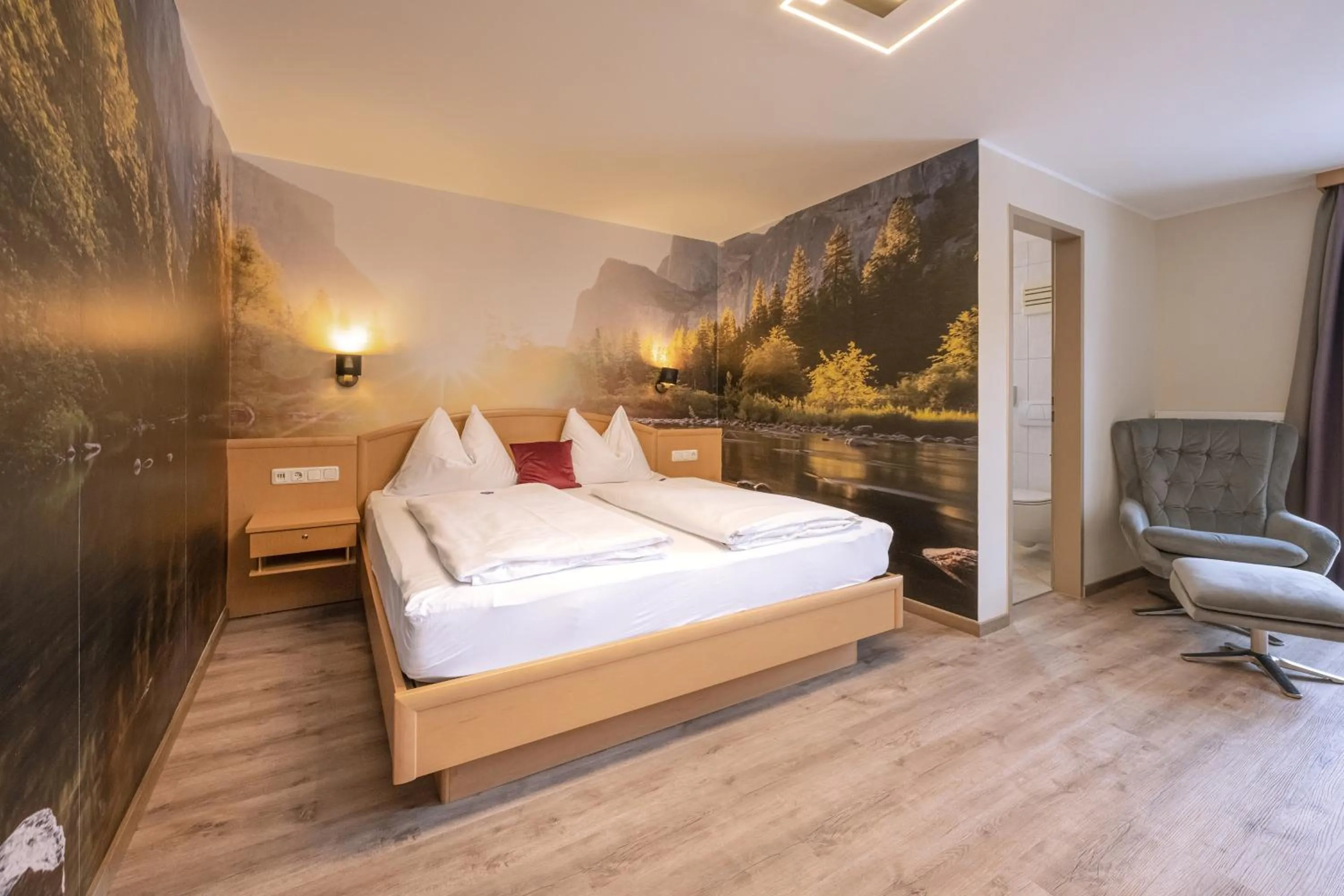 Photo of the whole room, Bed in Hotel Acherl