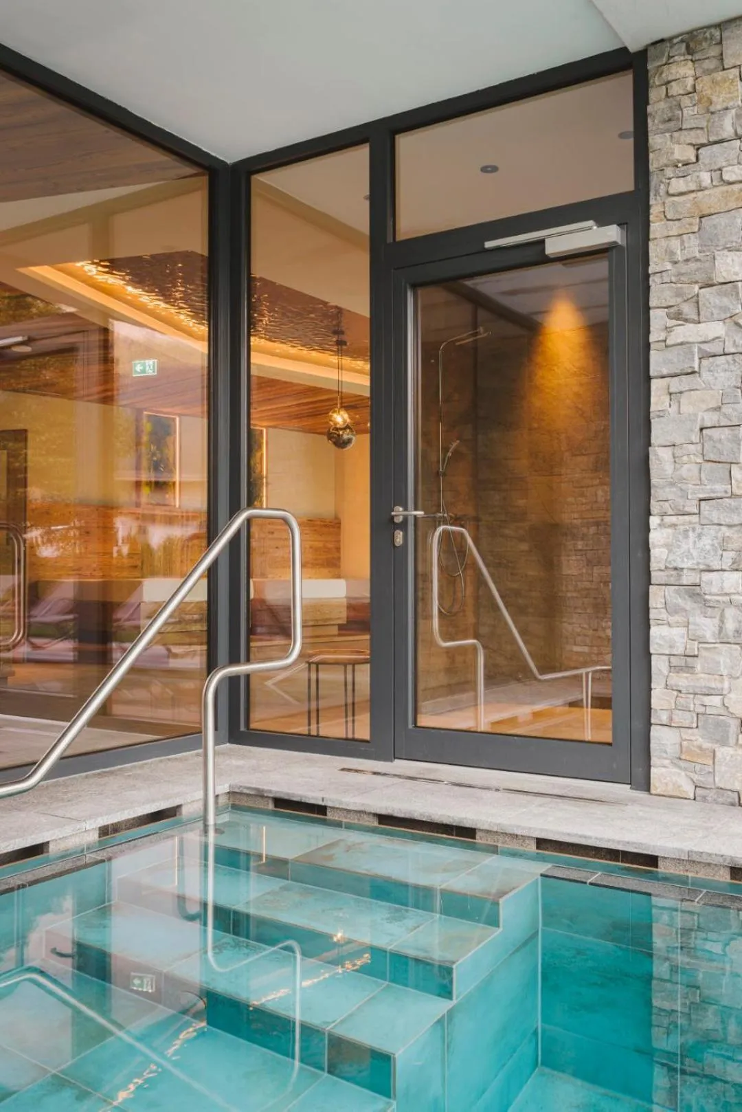 Swimming pool in Hotel Acherl