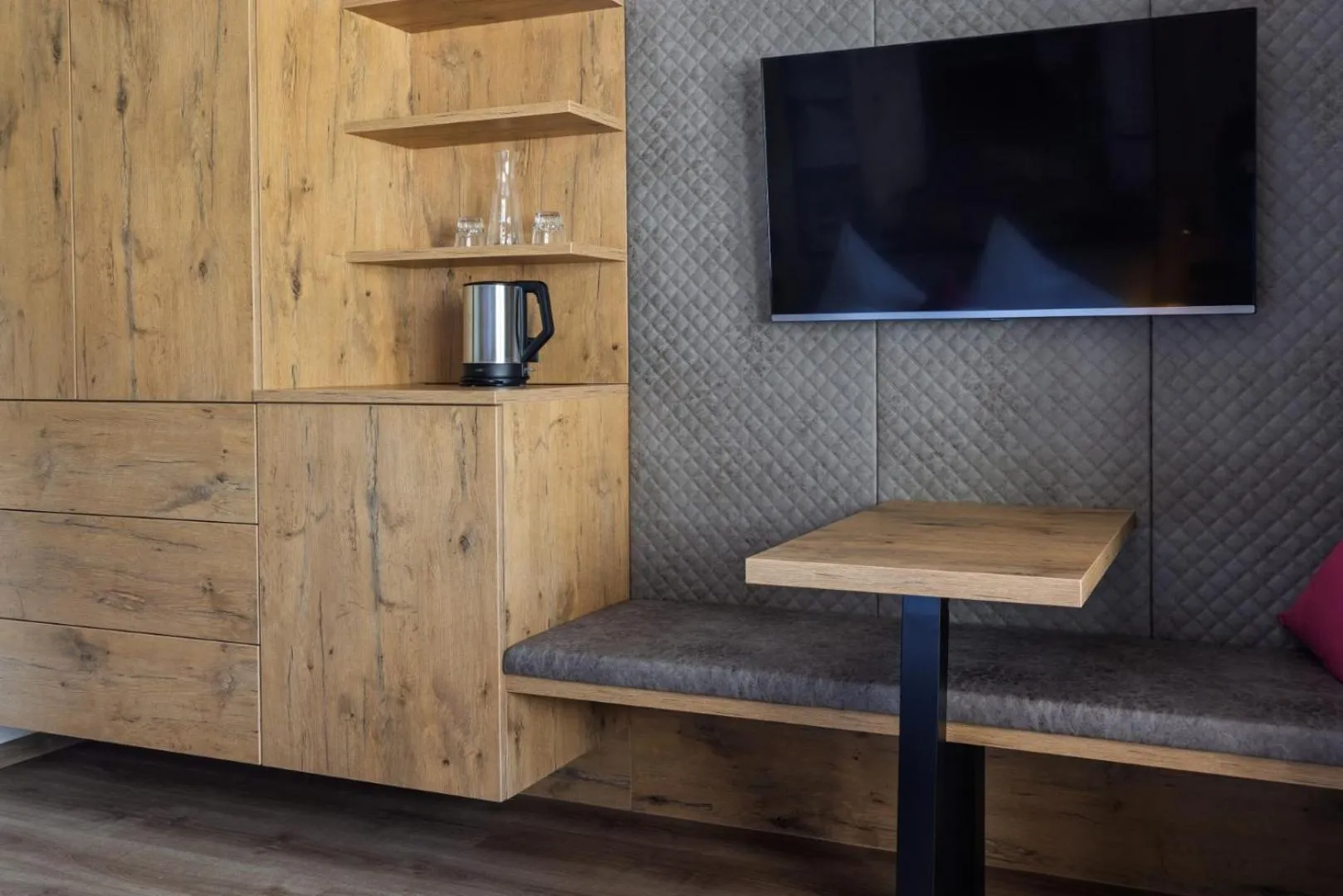 TV and multimedia in Hotel Acherl