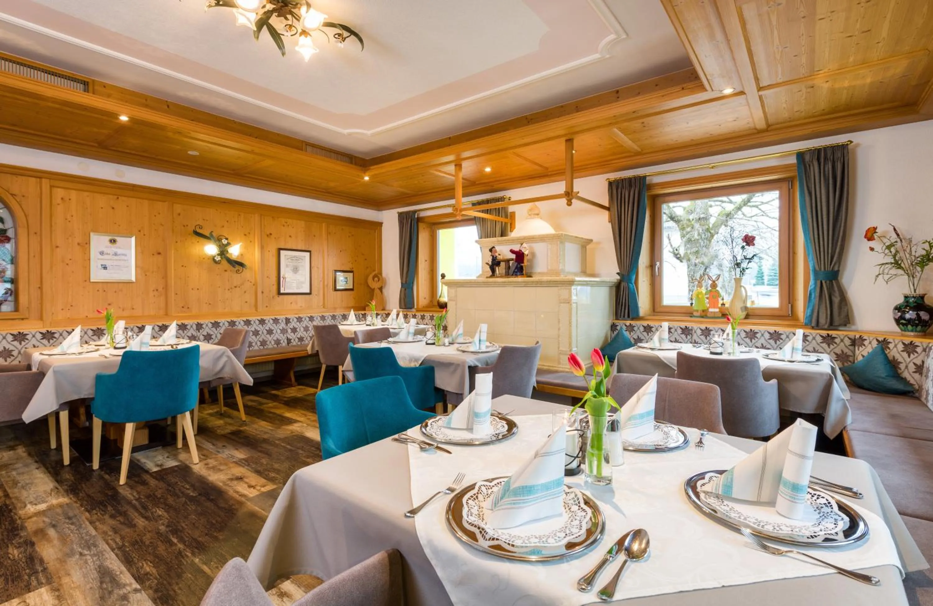 Restaurant/places to eat in Hotel Gasthof Zum Schwanen